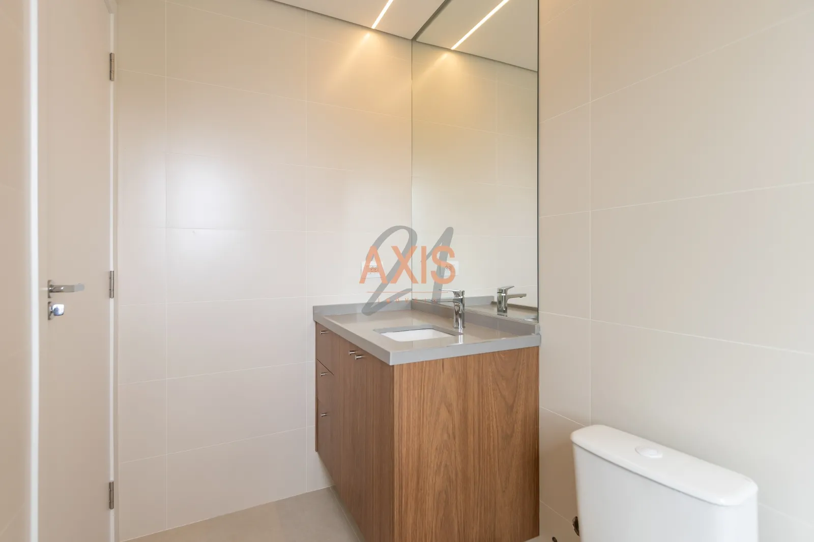 Apartamento de 3 Suítes à Venda  no Edifício San Sebastian | Batel Curitiba — foto 21