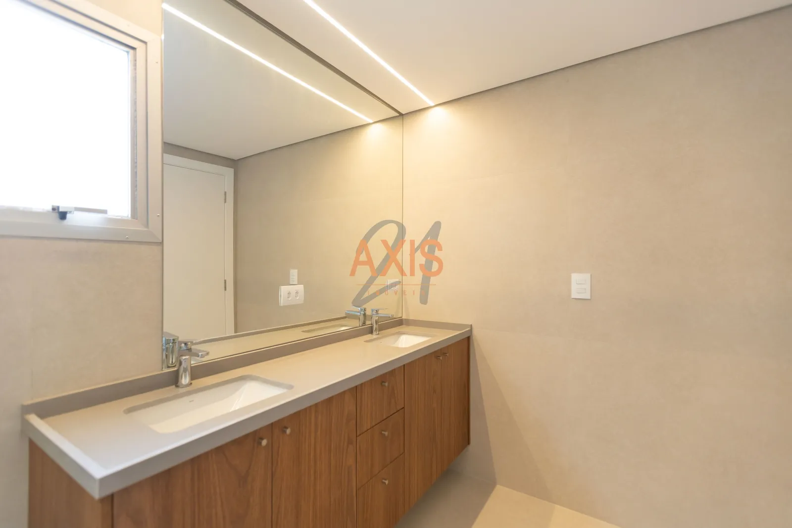 Apartamento de 3 Suítes à Venda  no Edifício San Sebastian | Batel Curitiba — foto 16