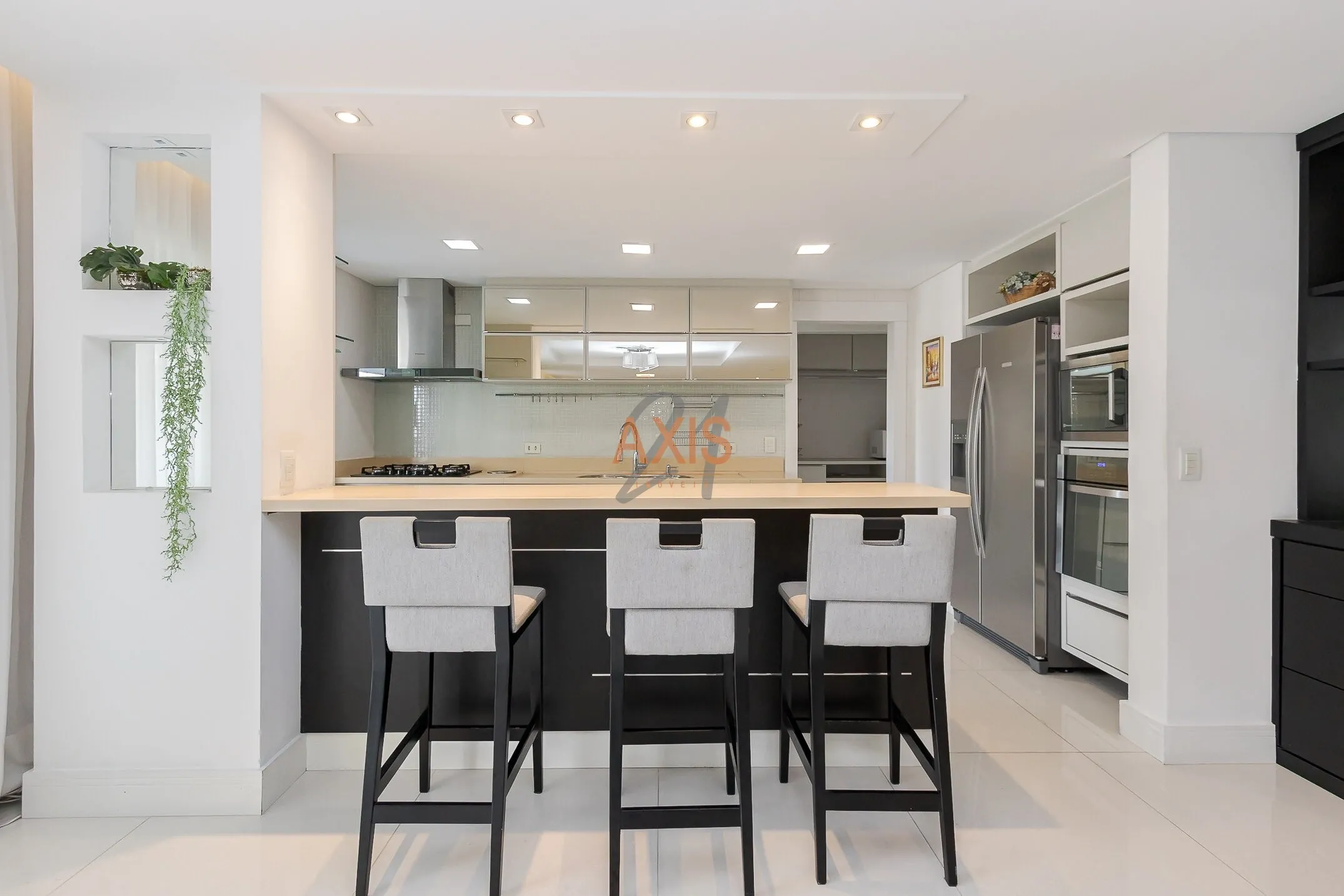 Apartamento de 3 Suítes à Venda  no Edifício Quartier | Água Verde  Curitiba — foto 4