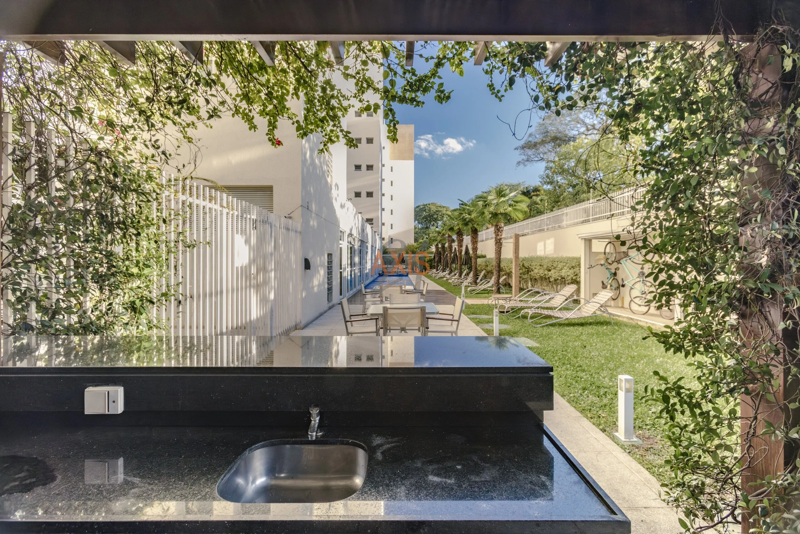Apartamento de 3 Suítes à Venda  no Edifício Quartier | Água Verde  Curitiba — foto 31
