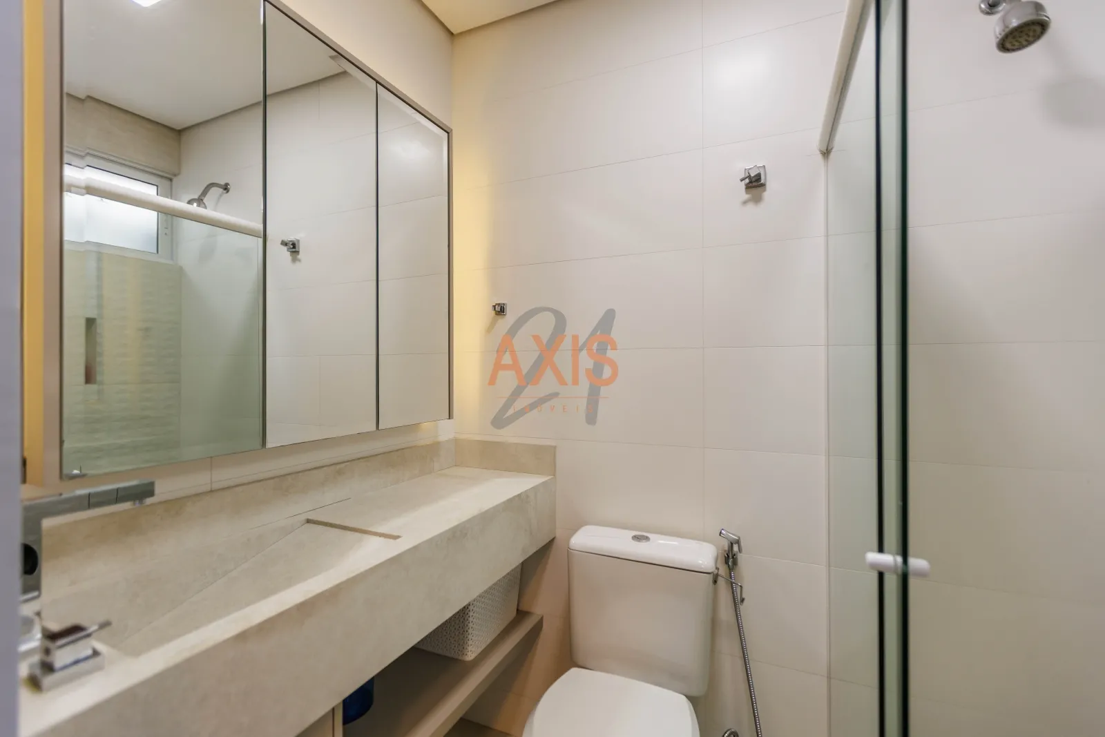 Casa de 4 Suítes à Venda na Rua Coronel João Guilherme Guimarães | Mercês Curitiba — foto 26