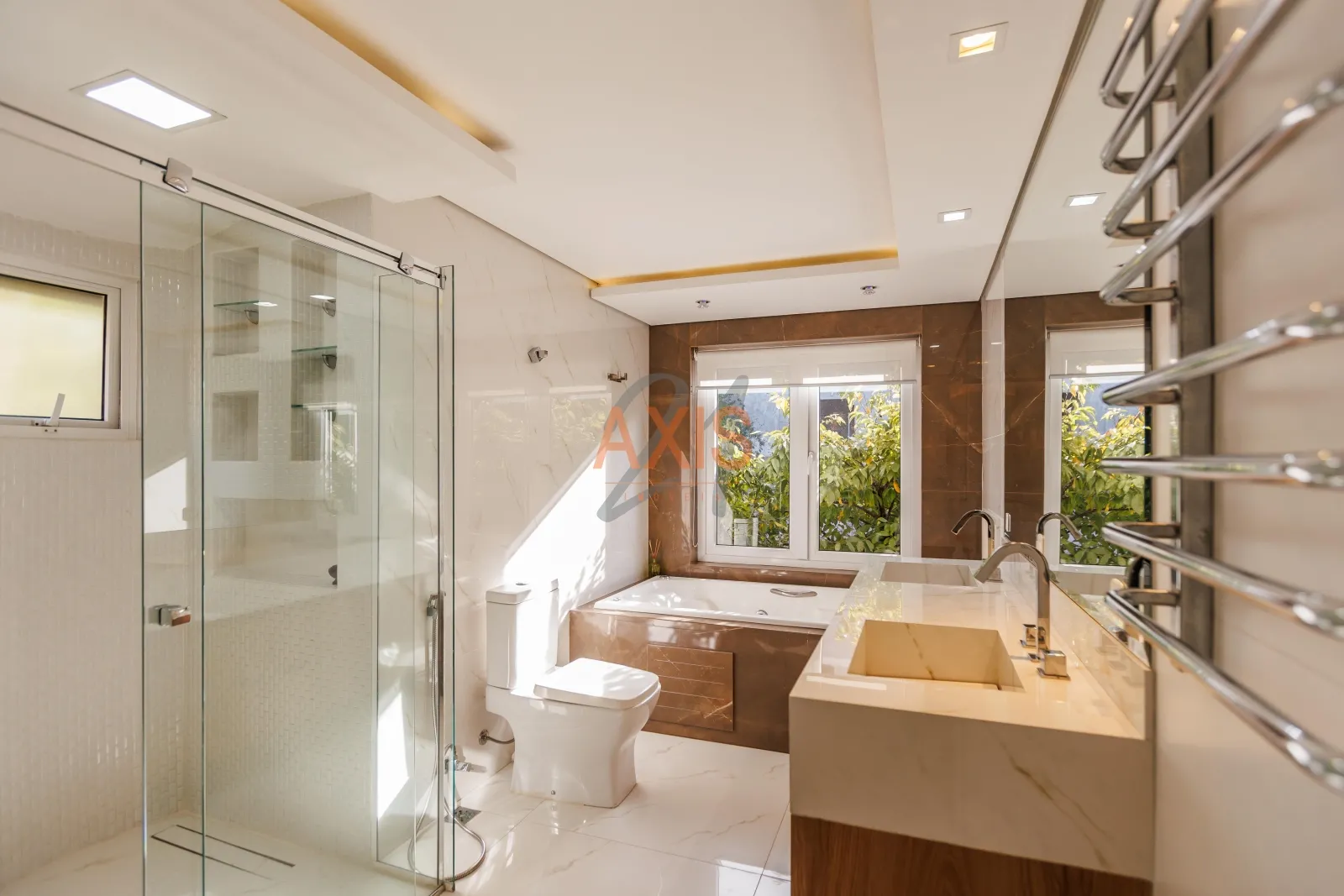 Casa de 4 Suítes à Venda na Rua Coronel João Guilherme Guimarães | Mercês Curitiba — foto 23