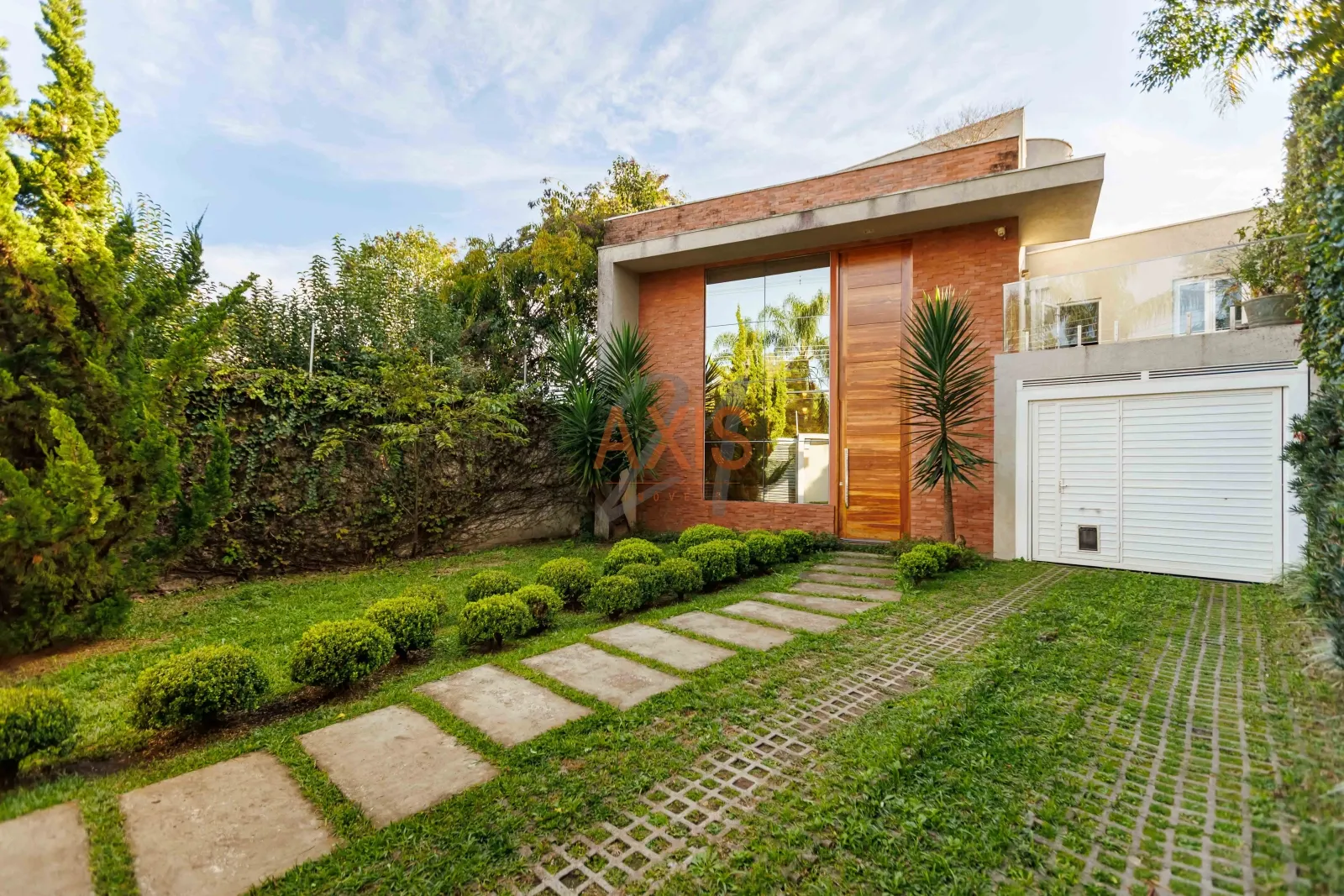 Casa de 4 Suítes à Venda na Rua Coronel João Guilherme Guimarães | Mercês Curitiba — foto 32