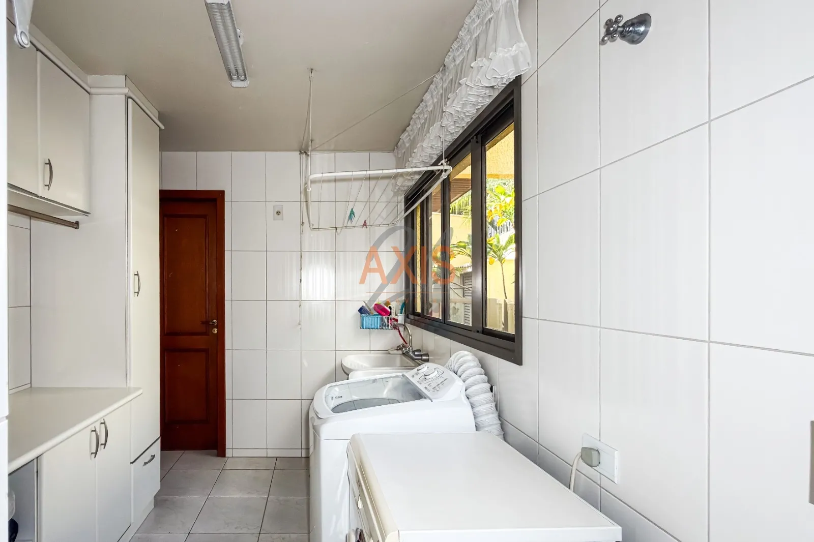 Casa de 4 Suítes no Condomínio Beau Rivage |Seminário Curitiba — foto 31