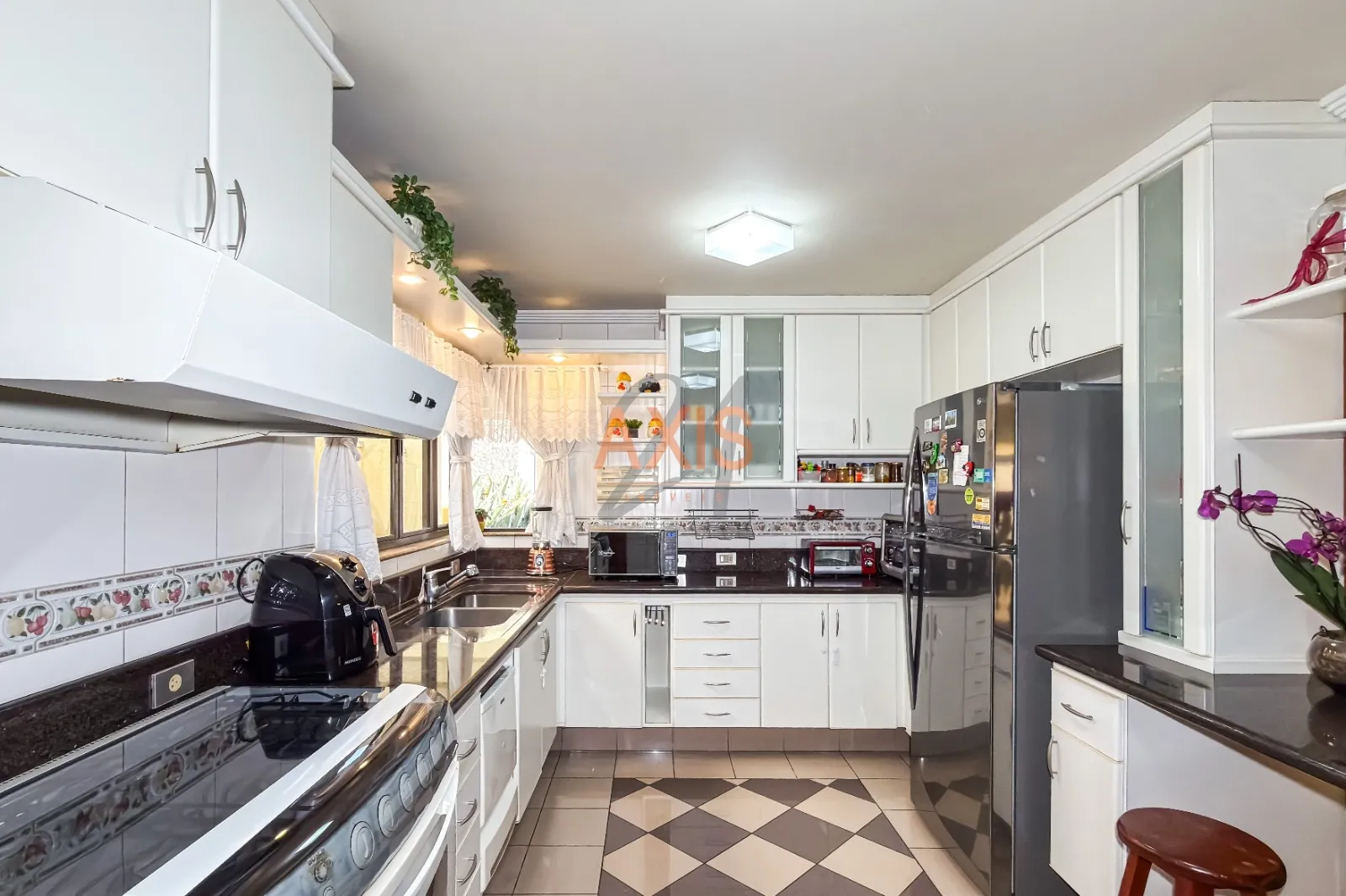 Casa de 4 Suítes no Condomínio Beau Rivage |Seminário Curitiba — foto 29