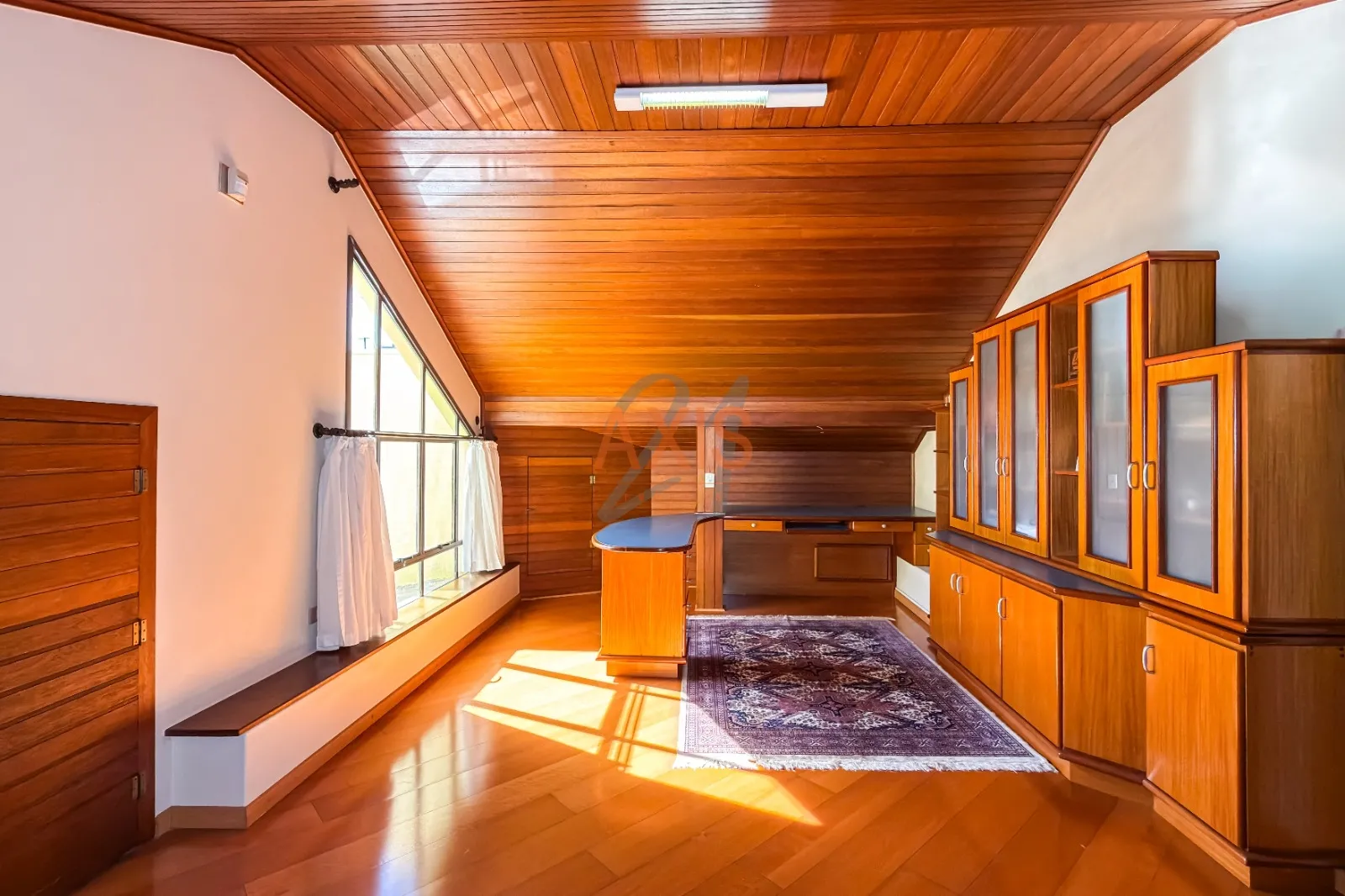 Casa de 4 Suítes no Condomínio Beau Rivage |Seminário Curitiba — foto 9