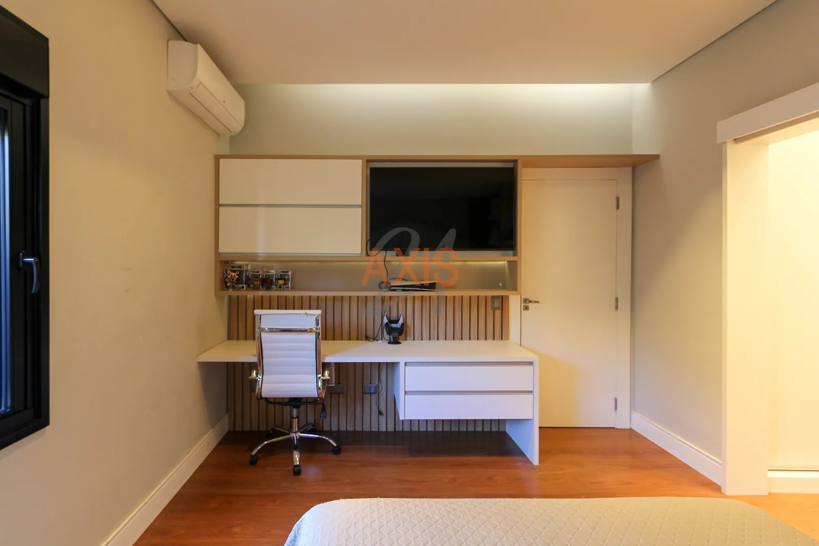 Casa de 4 Suítes à Venda no Condomínio Green Village Park | Santa Felicidade  Curitiba — foto 28