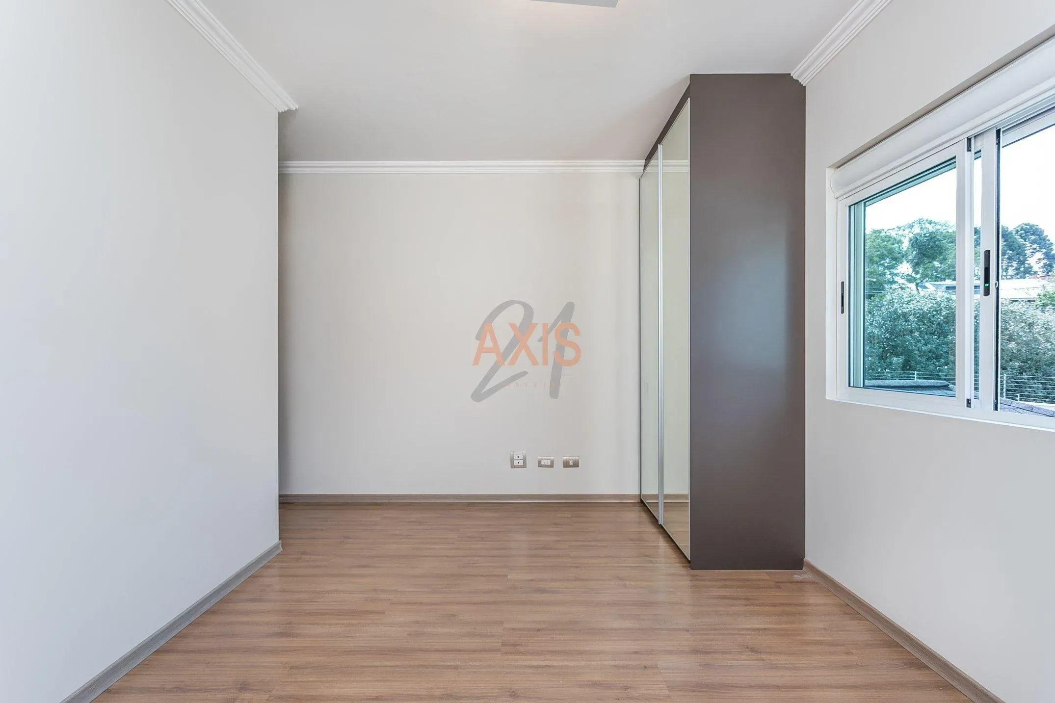 Casa de 4 Quartos à Venda na Rua José Casagrande | Vista Alegre  Curitiba — foto 52