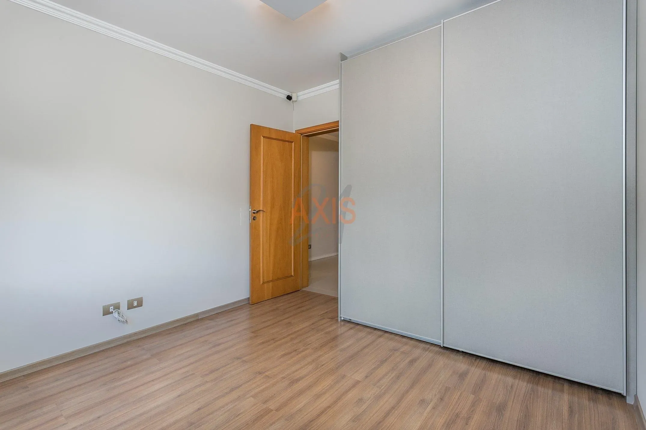 Casa de 4 Quartos à Venda na Rua José Casagrande | Vista Alegre  Curitiba — foto 16