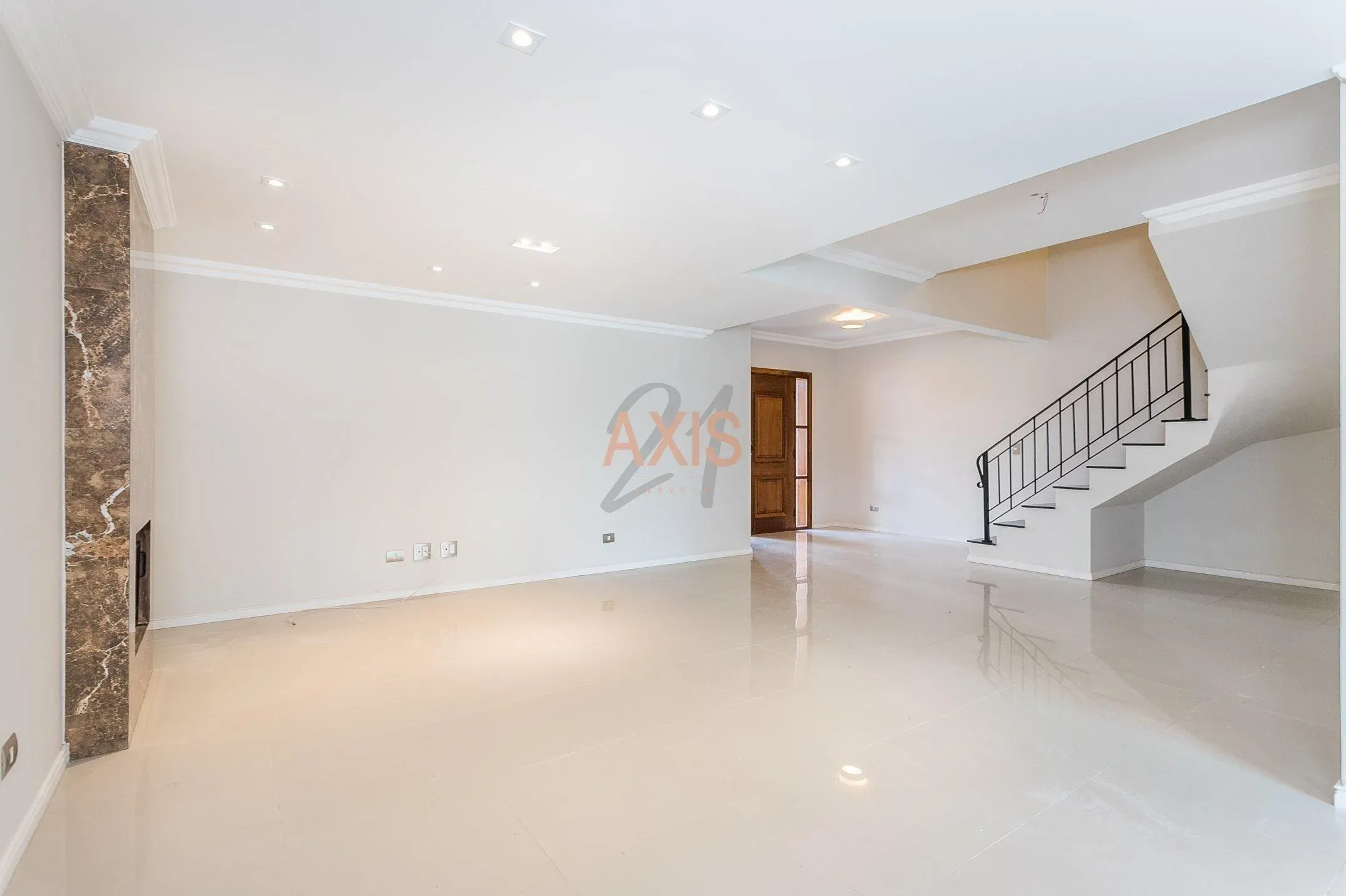 Casa de 4 Quartos à Venda na Rua José Casagrande | Vista Alegre  Curitiba — foto 36