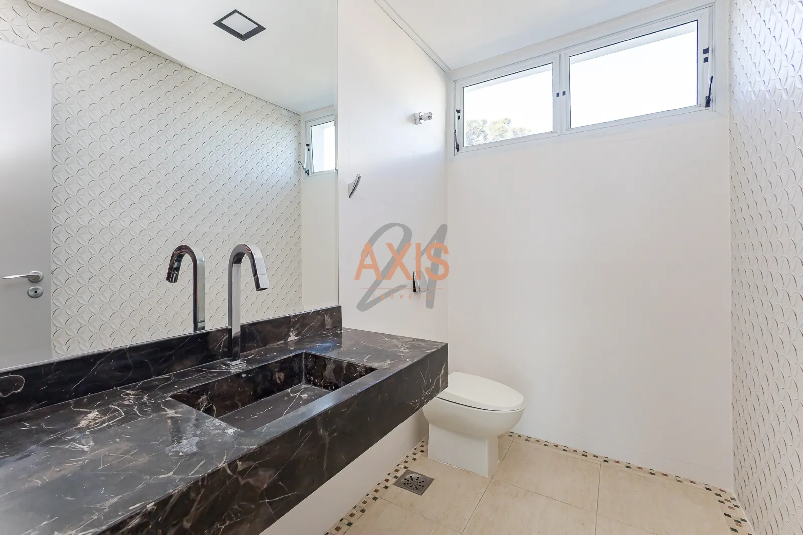 Casa de 4 Quartos  à Venda no Condomínio Montmartre |  Santa Felicidade Curitiba — foto 34