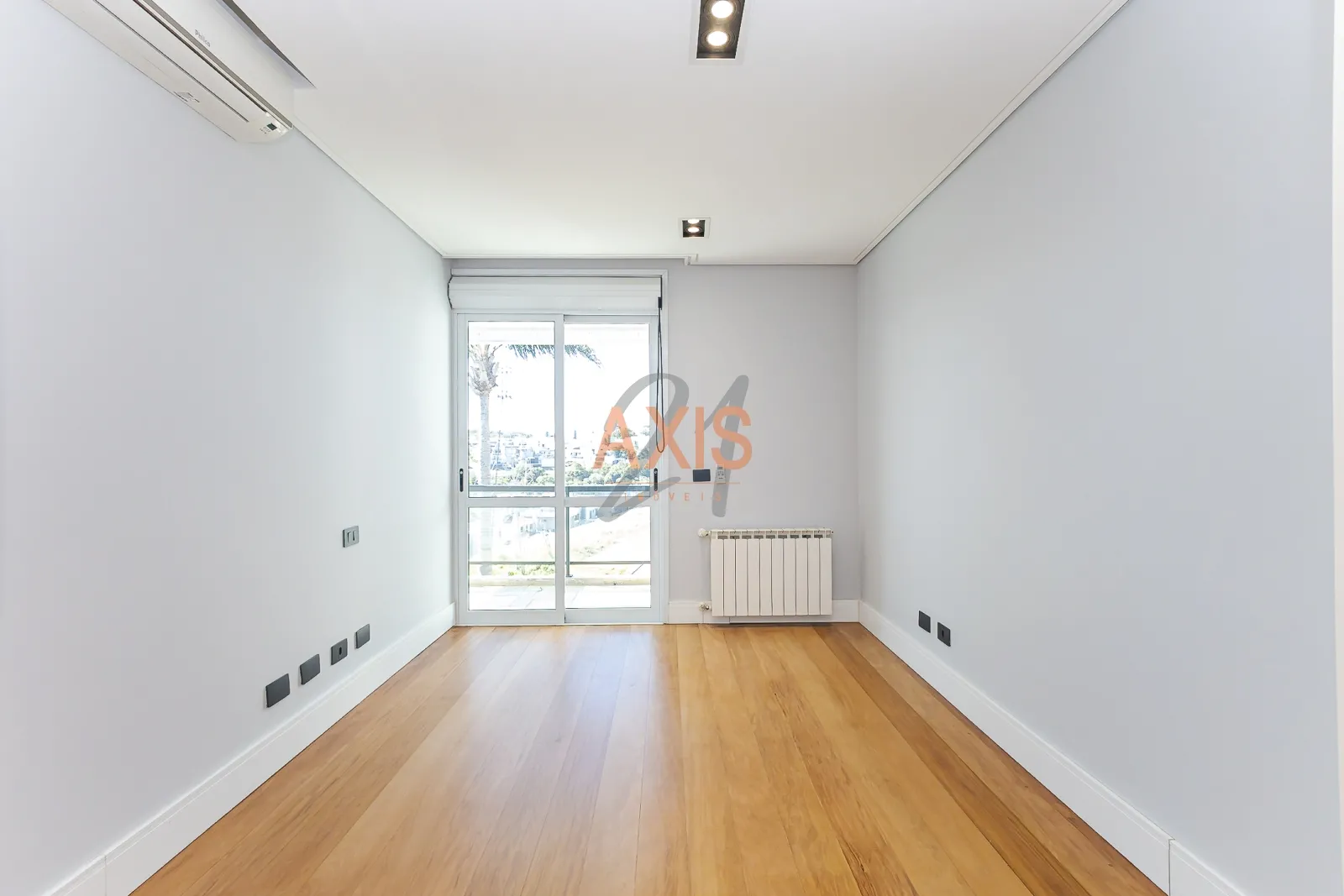 Casa de 4 Quartos  à Venda no Condomínio Montmartre |  Santa Felicidade Curitiba — foto 24