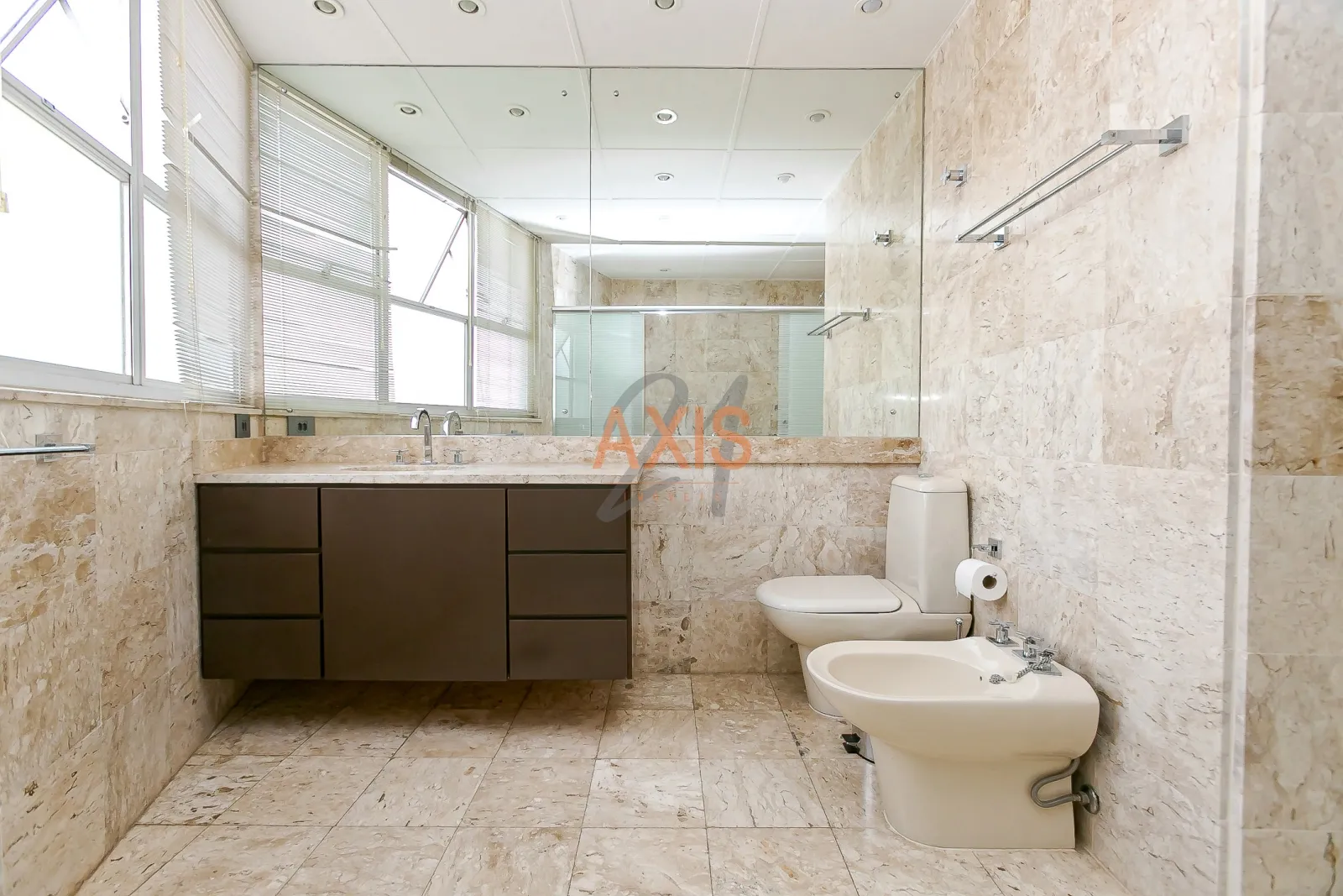 Apartamento de 4 Quartos à Venda no Edifício Savion | Batel Curitiba — foto 16