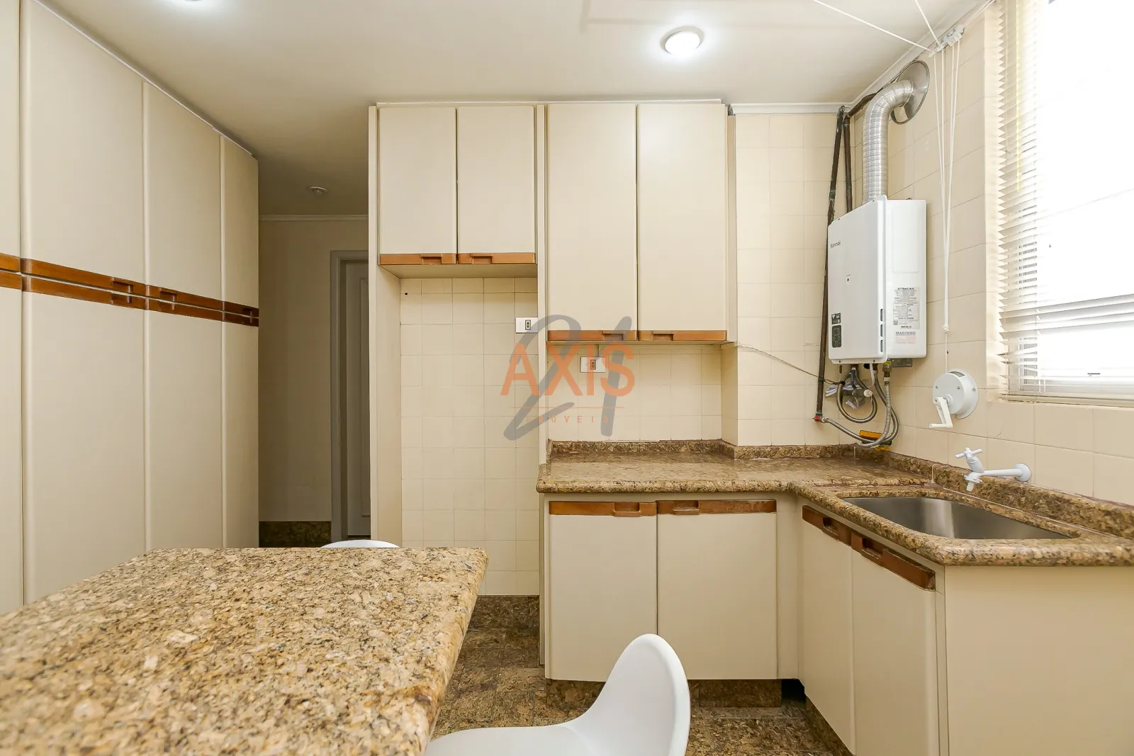 Apartamento de 4 Quartos à Venda no Edifício Savion | Batel Curitiba — foto 32