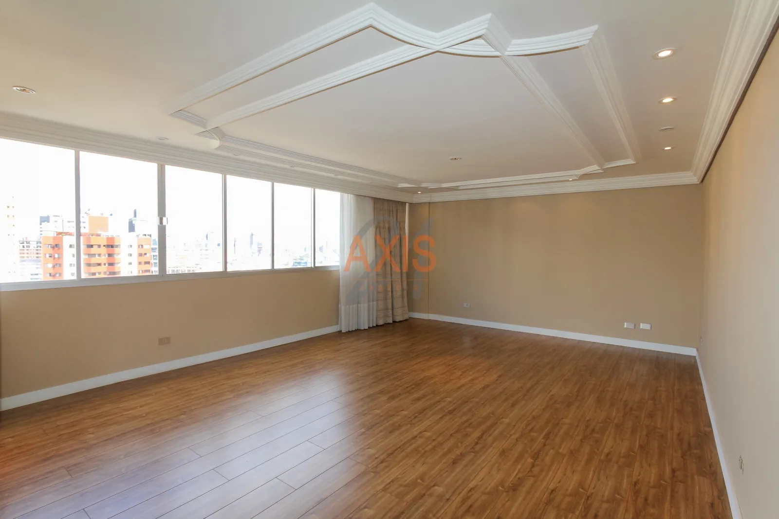 Apartamento de 4 Quartos à Venda no Edifício Savion | Batel Curitiba — foto 2