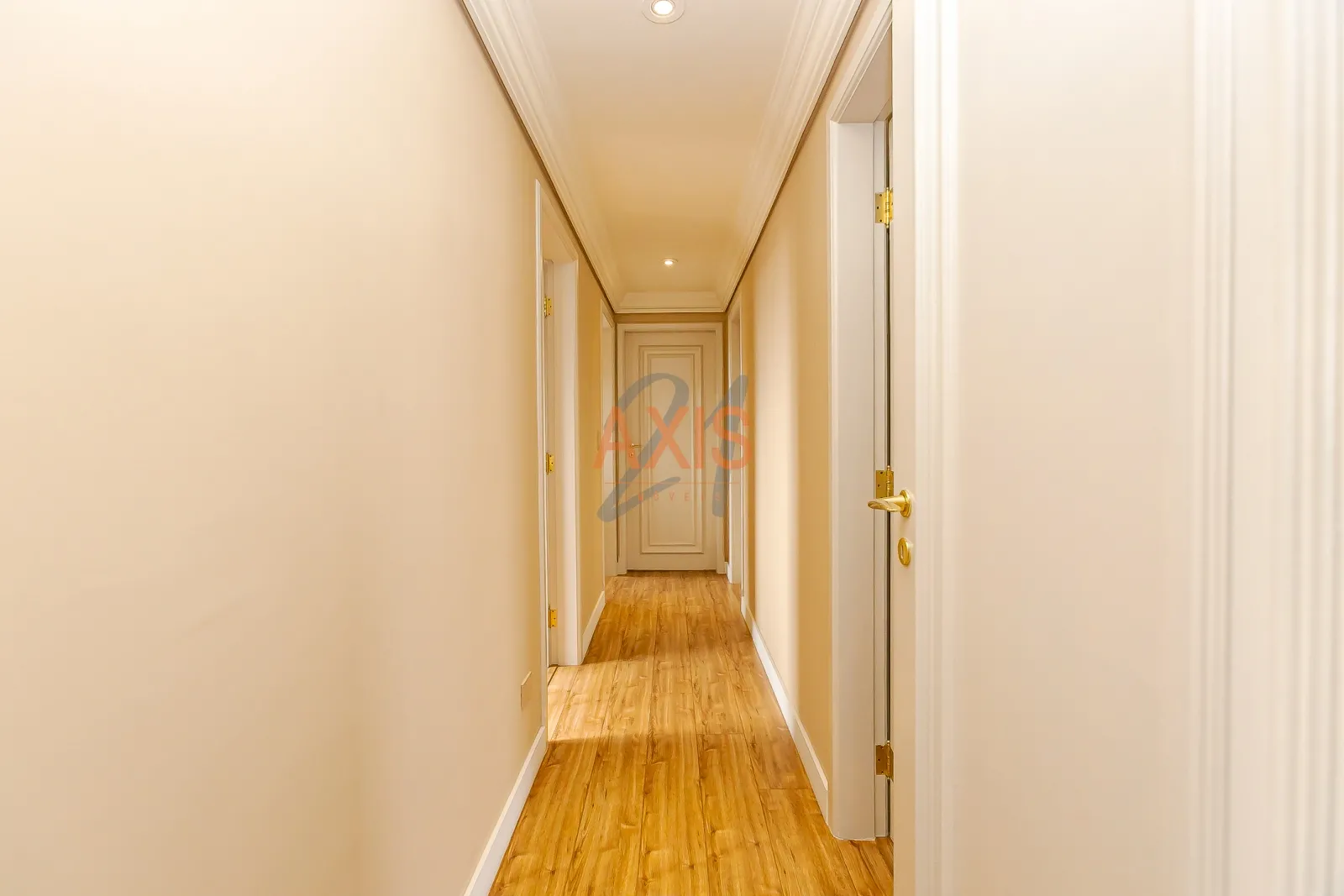 Apartamento de 4 Quartos à Venda no Edifício Savion | Batel Curitiba — foto 10