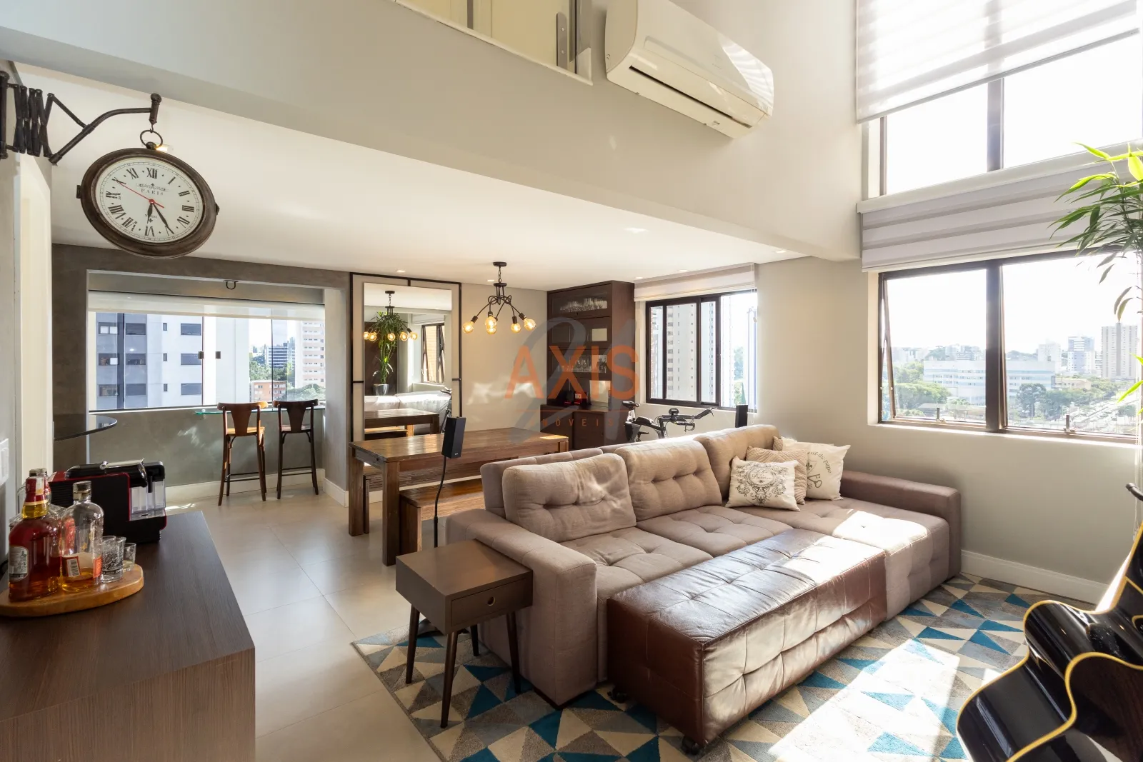 Apartamento de 2 Quartos à Venda no Edifício Saint Tropez | Cabral Curitiba — foto 2