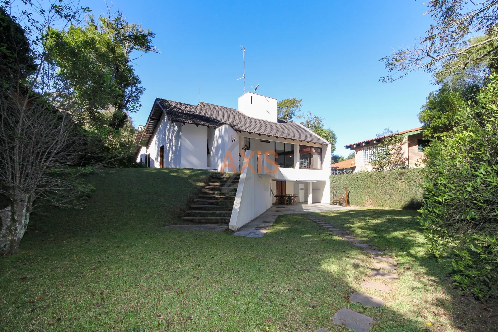 Casa de 4 Quartos à Venda no Condomínio Passaredo | Santo Inácio Curitiba — foto 1