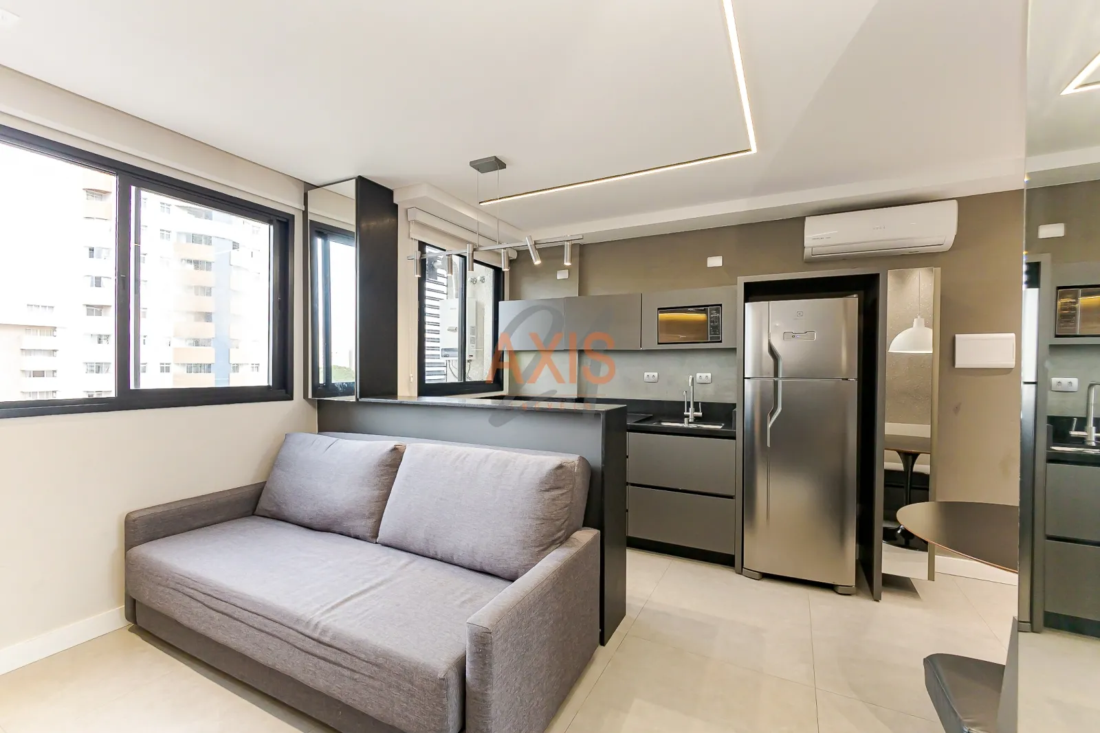 Apartamento de 1 Suíte à Venda no Condomínio New Life Visconde | Centro Curitiba — foto 1