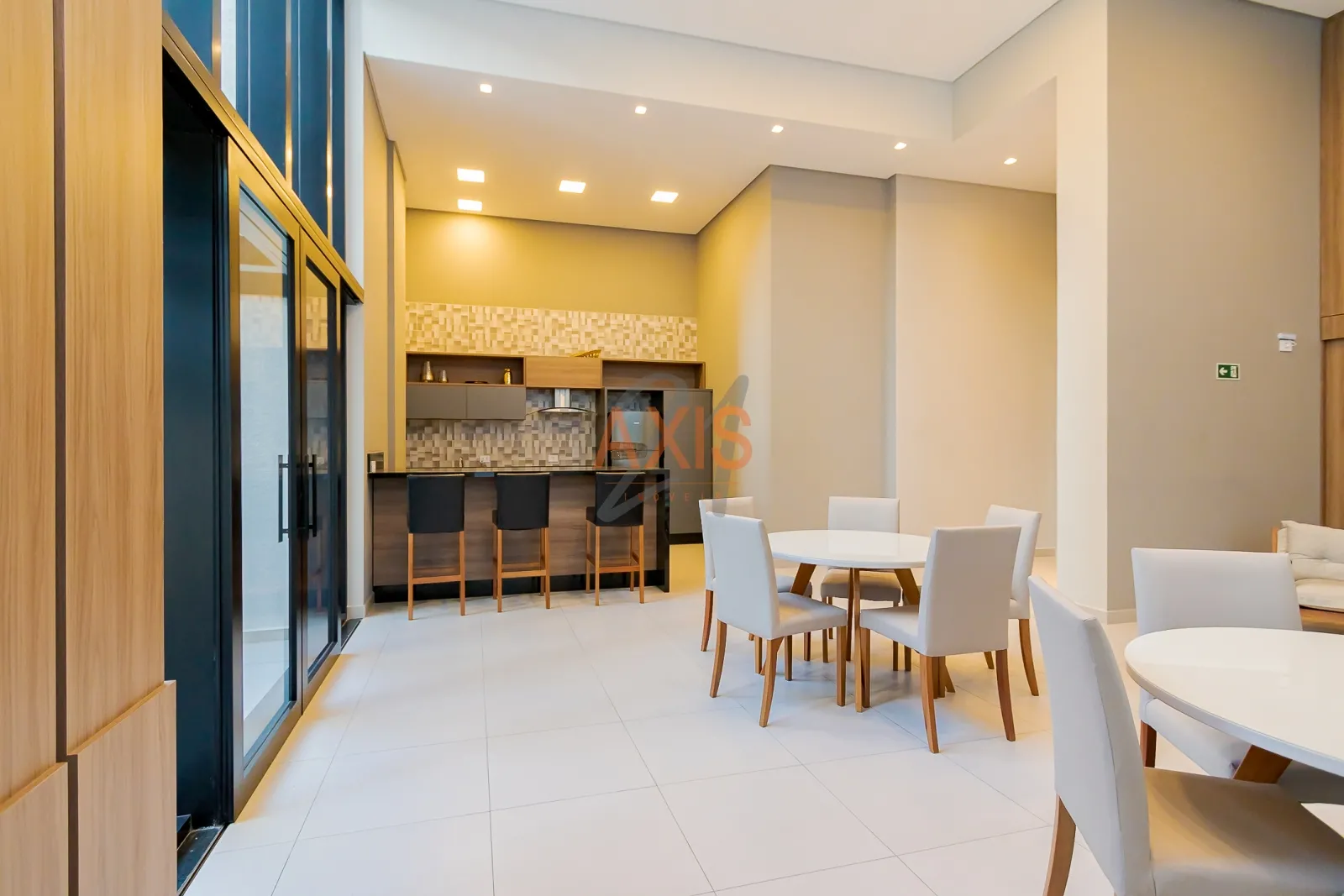 Apartamento de 1 Suíte à Venda no Condomínio New Life Visconde | Centro Curitiba — foto 19