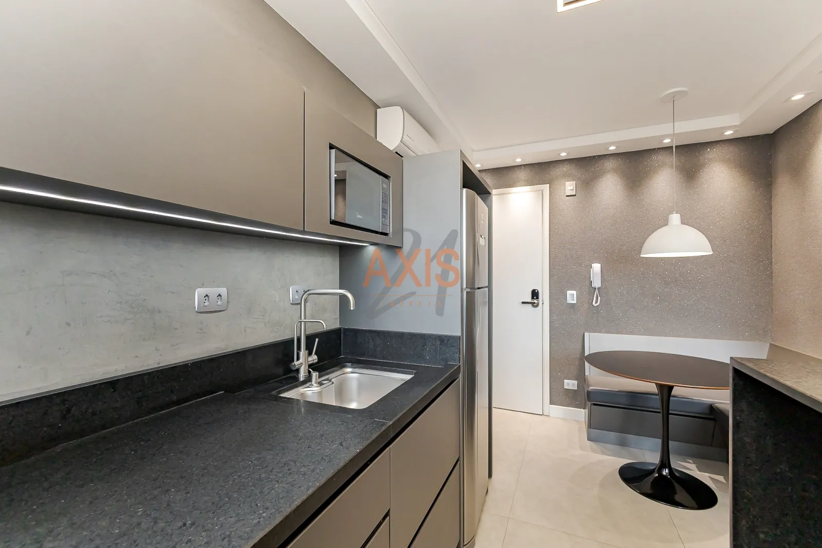 Apartamento de 1 Suíte à Venda no Condomínio New Life Visconde | Centro Curitiba — foto 7