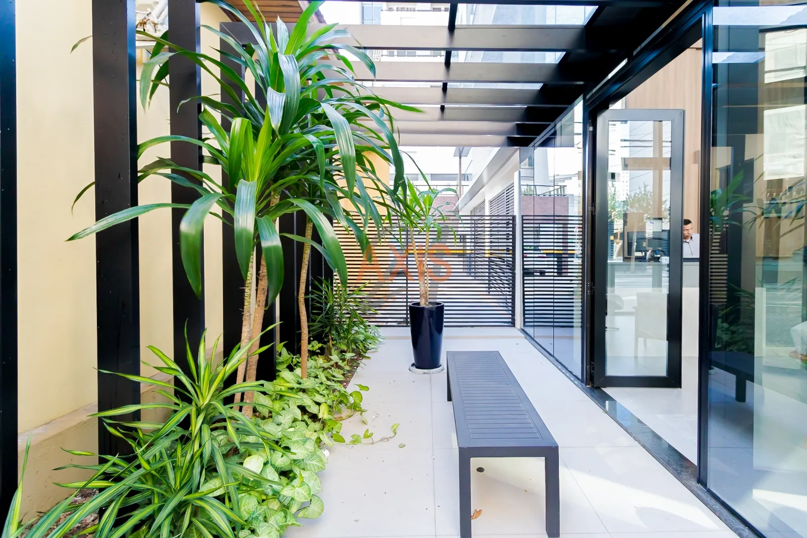 Apartamento de 1 Suíte à Venda no Condomínio New Life Visconde | Centro Curitiba — foto 14