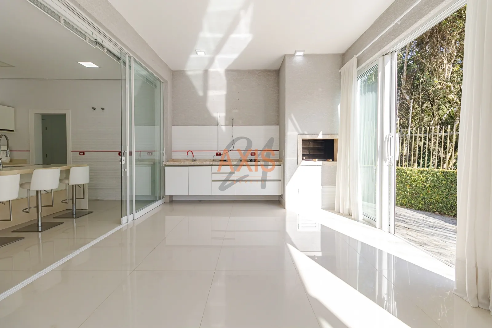 Casa de 4 Suítes à Venda no Condomínio Green Village Park | Santa Felicidade Curitiba — foto 8
