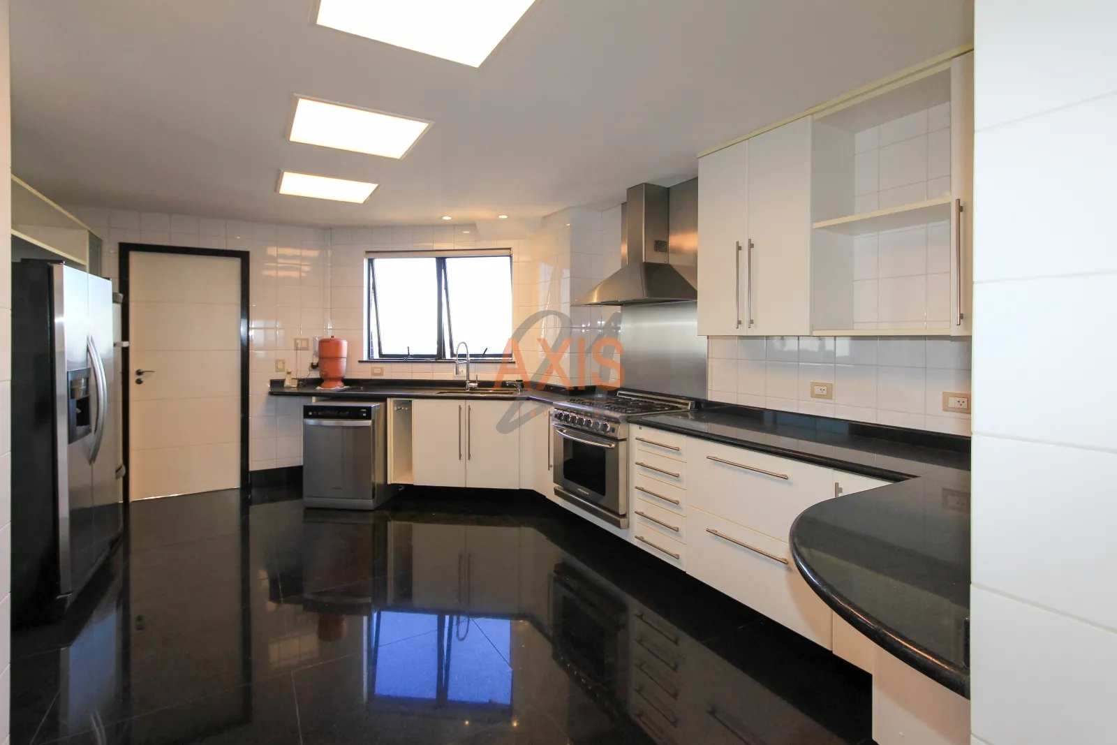 Apartamento de 4 Suítes à Venda no Edifício Porto Vitória | Ecoville Curitiba — foto 26
