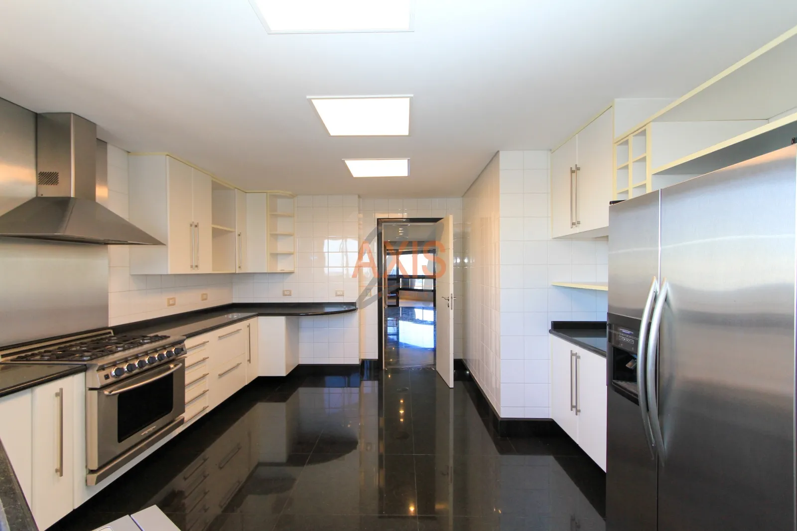 Apartamento de 4 Suítes à Venda no Edifício Porto Vitória | Ecoville Curitiba — foto 31