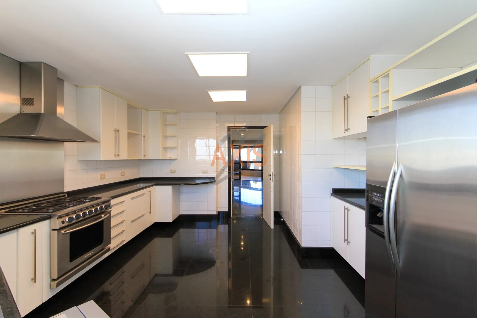 Apartamento de 4 Suítes à Venda no Edifício Porto Vitória | Ecoville Curitiba — foto 28