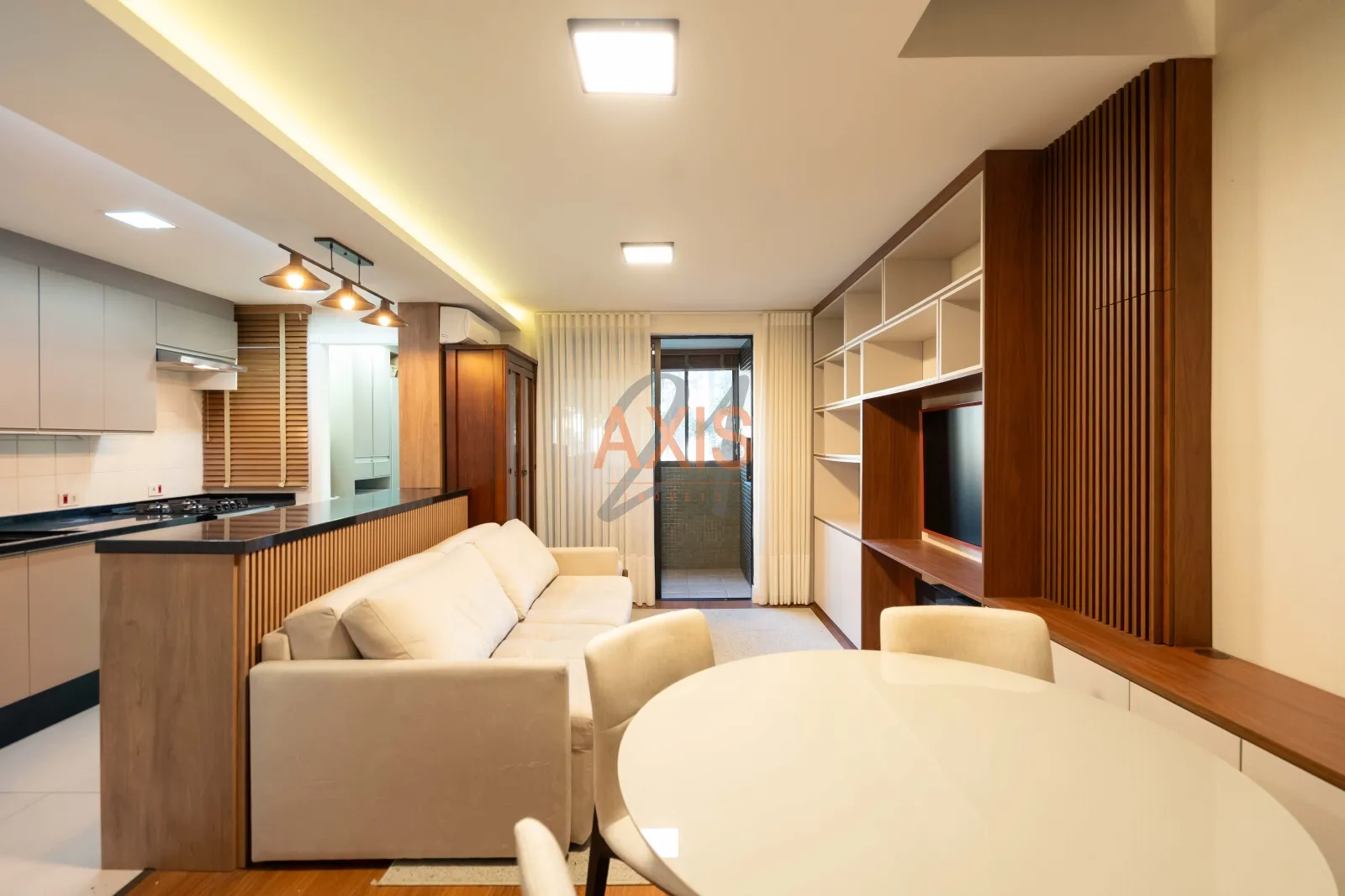 Apartamento de 2 Quartos à Venda no Edifício Cosmopolitan | Batel Curitiba — foto 1