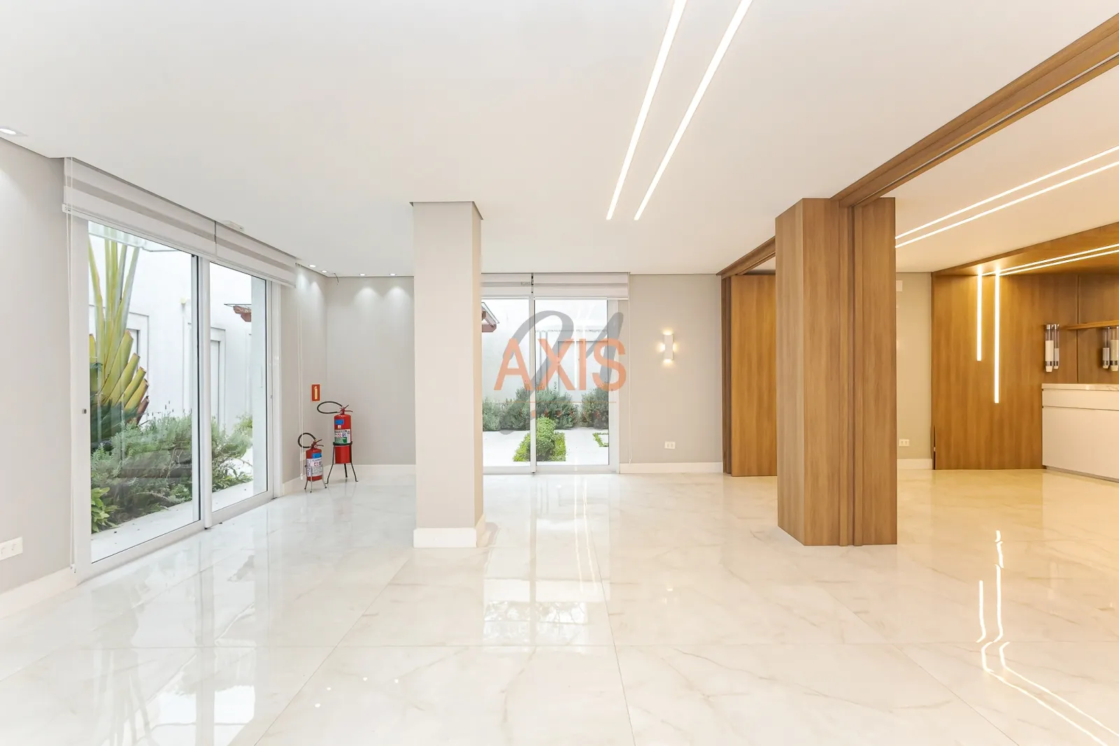 Casa Comercial à Venda na Rua Estado de Israel | Vila Izabel Curitiba — foto 8