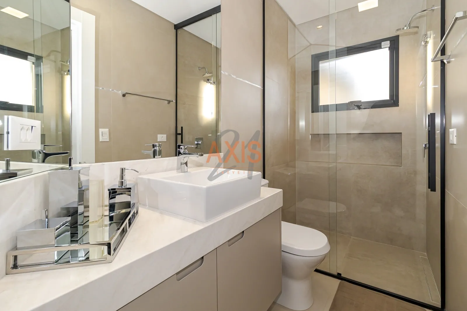 Casa de 4 Suites à Venda no Condominio Reserva Allameda| Santa Felicidade  Curitiba — foto 23