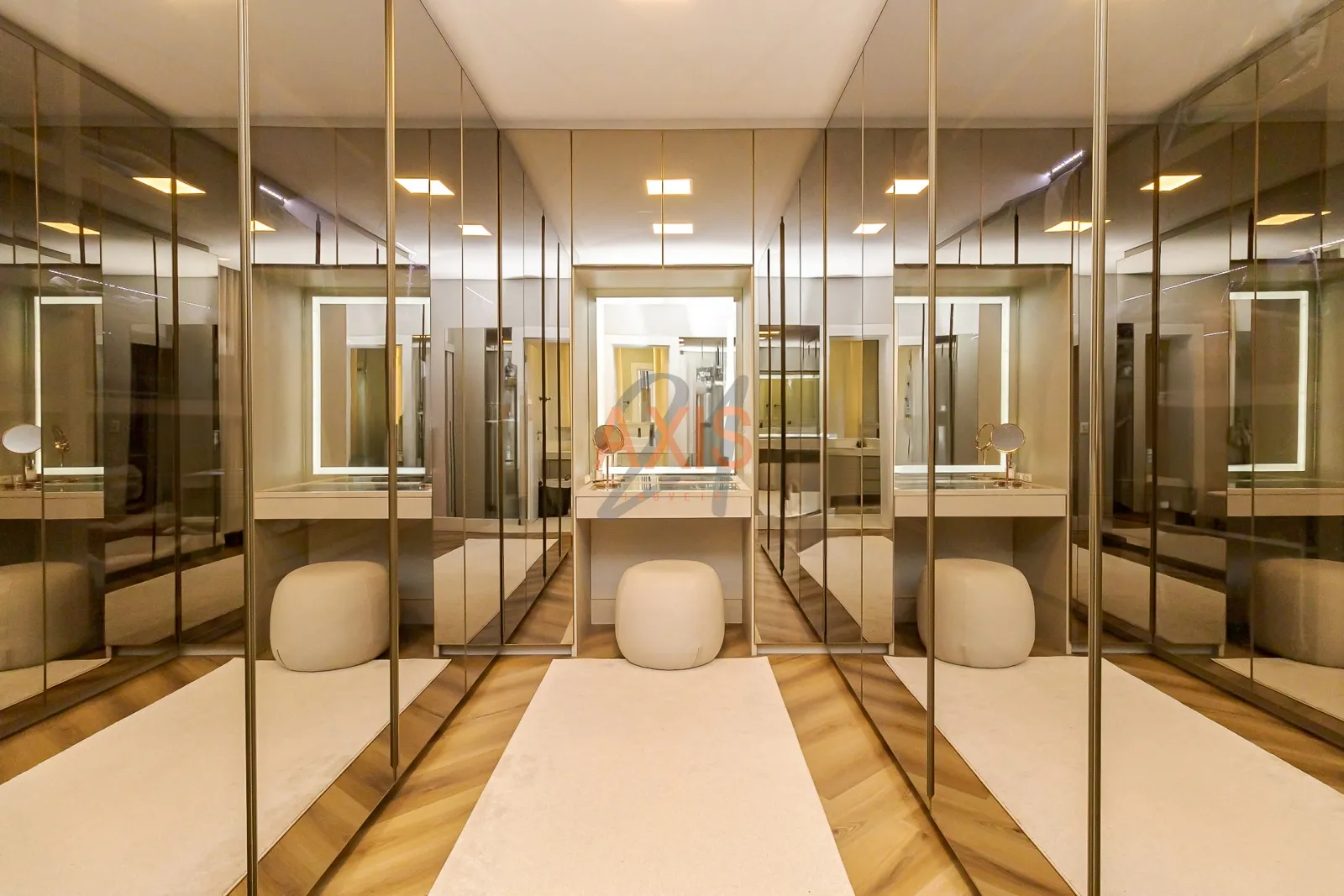 Casa de 4 Suites à Venda no Condominio Reserva Allameda| Santa Felicidade  Curitiba — foto 19