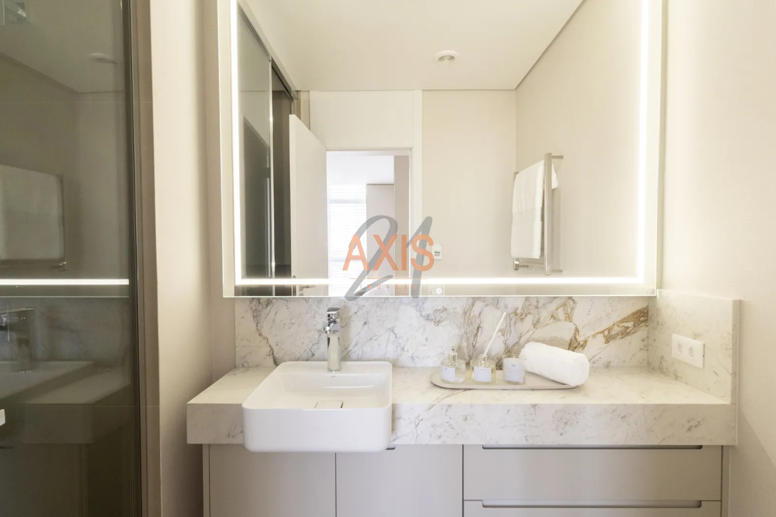 Apartamento de 3 Suítes à Venda no Edifício UMA Batel |  Curitiba — foto 21