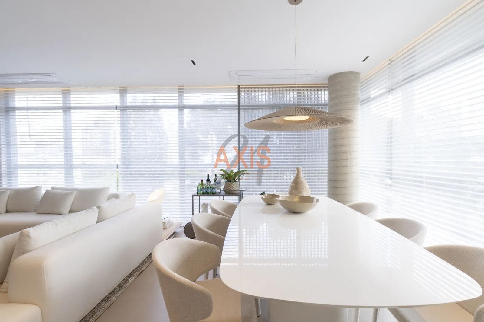 Apartamento de 3 Suítes à Venda no Edifício UMA Batel |  Curitiba — foto 7