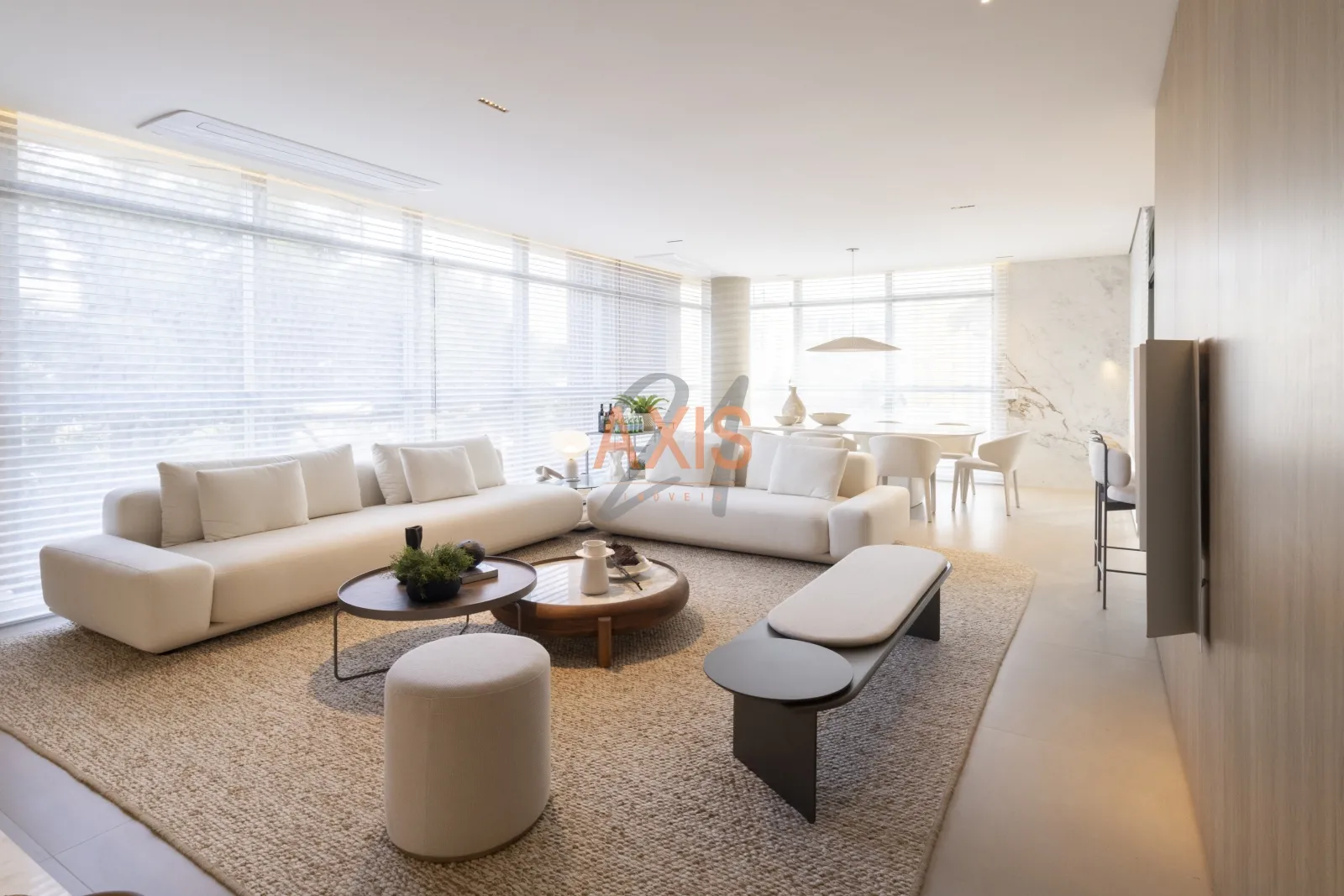 Apartamento de 3 Suítes à Venda no Edifício UMA Batel |  Curitiba — foto 4