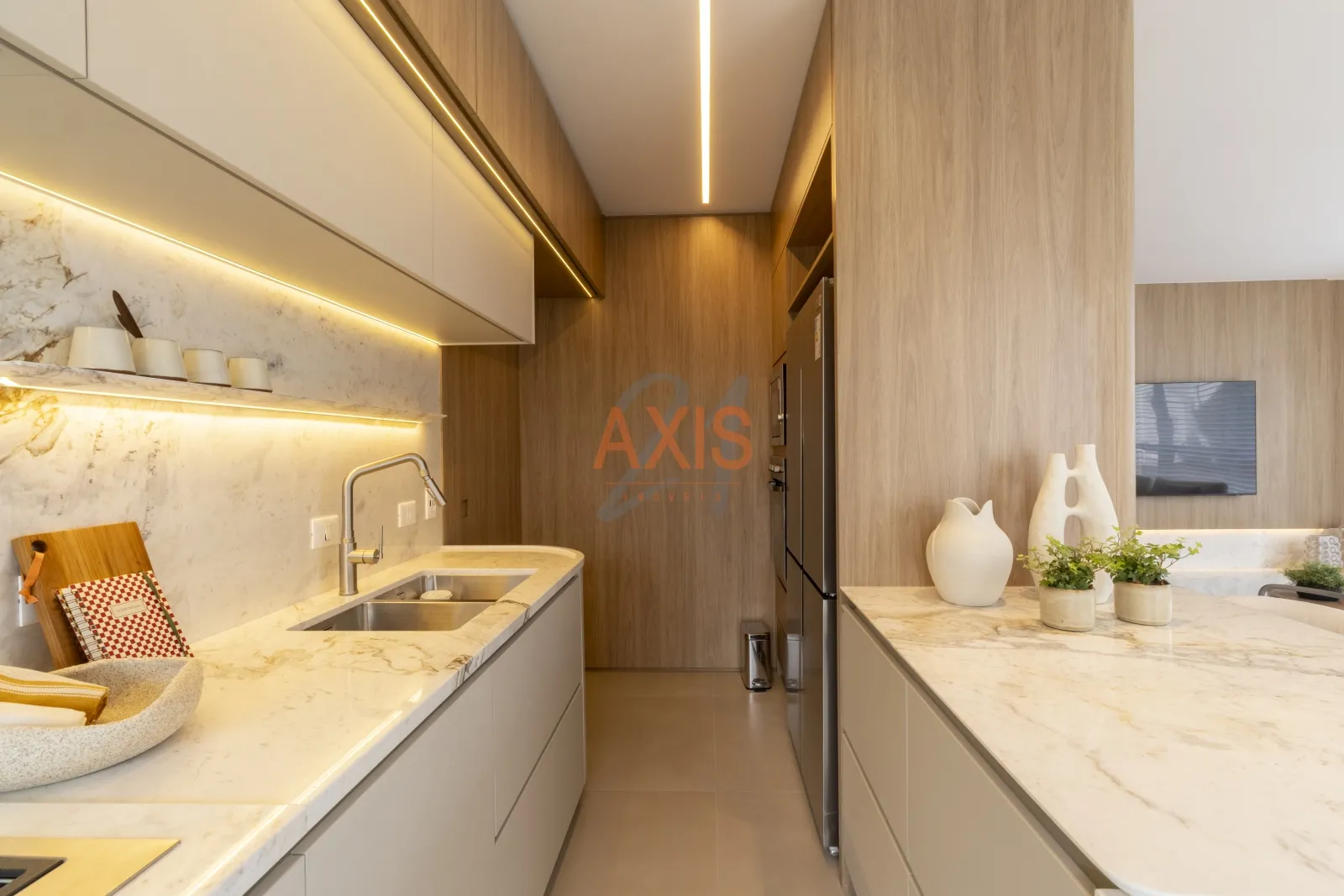 Apartamento de 3 Suítes à Venda no Edifício UMA Batel |  Curitiba — foto 11