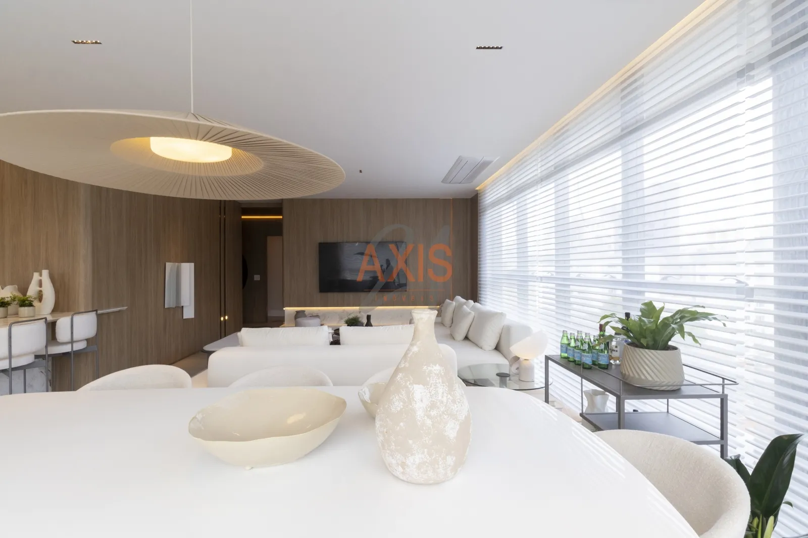 Apartamento de 3 Suítes à Venda no Edifício UMA Batel |  Curitiba — foto 9