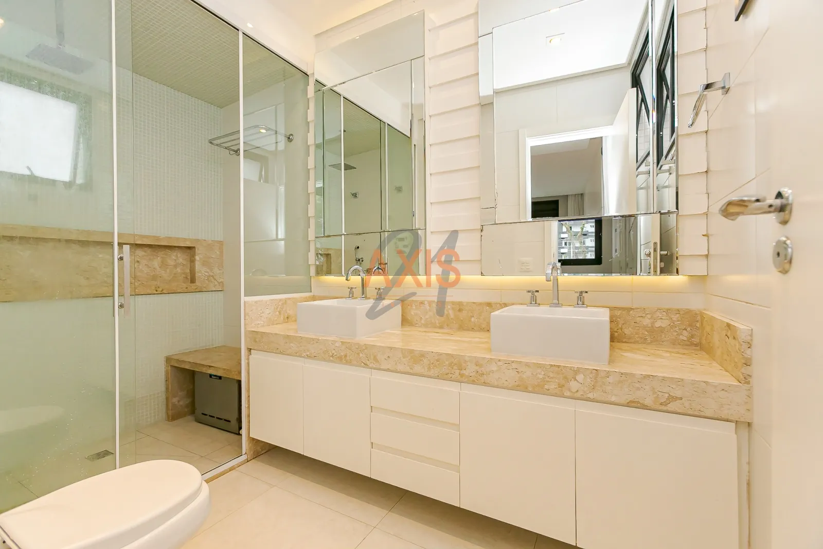 Apartamento de 3 Suítes à Venda no Ucrânia Champagnat Residence | Mercês Curitiba — foto 16