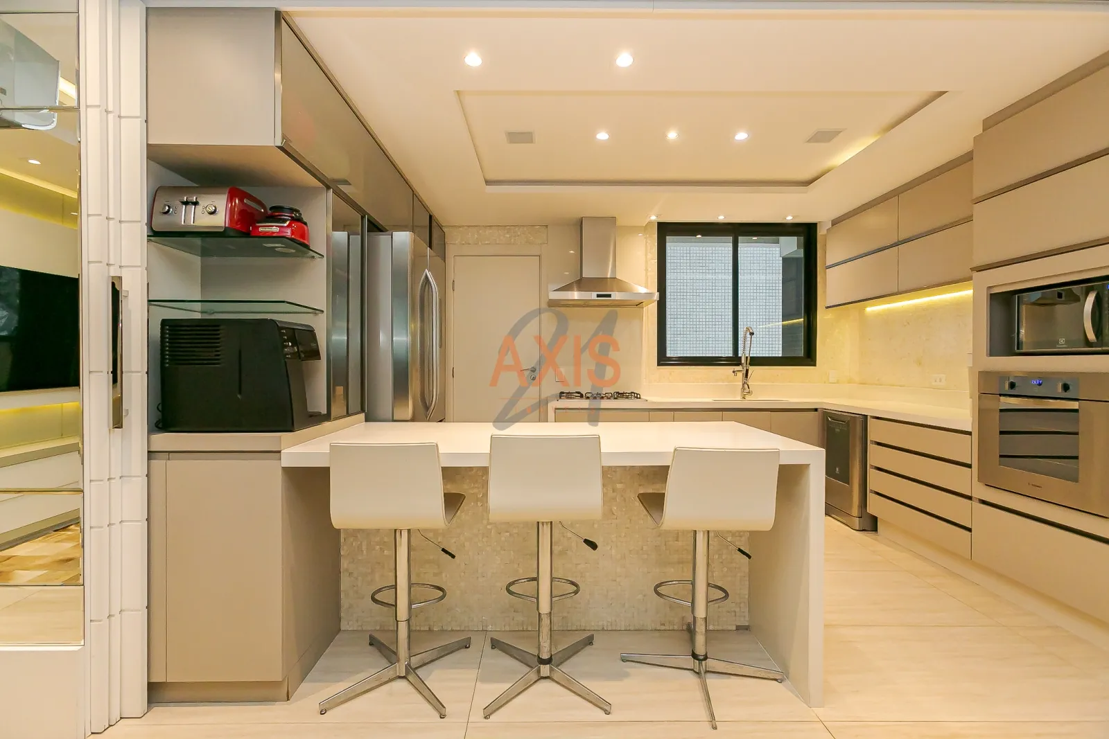 Apartamento de 3 Suítes à Venda no Ucrânia Champagnat Residence | Mercês Curitiba — foto 4