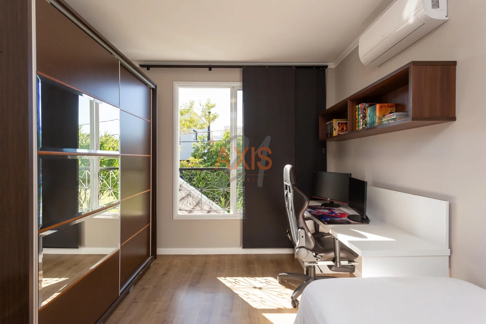Casa de 4 Quartos à Venda no Condomínio Green Village Park  | Santa Felicidade Curitiba — foto 37
