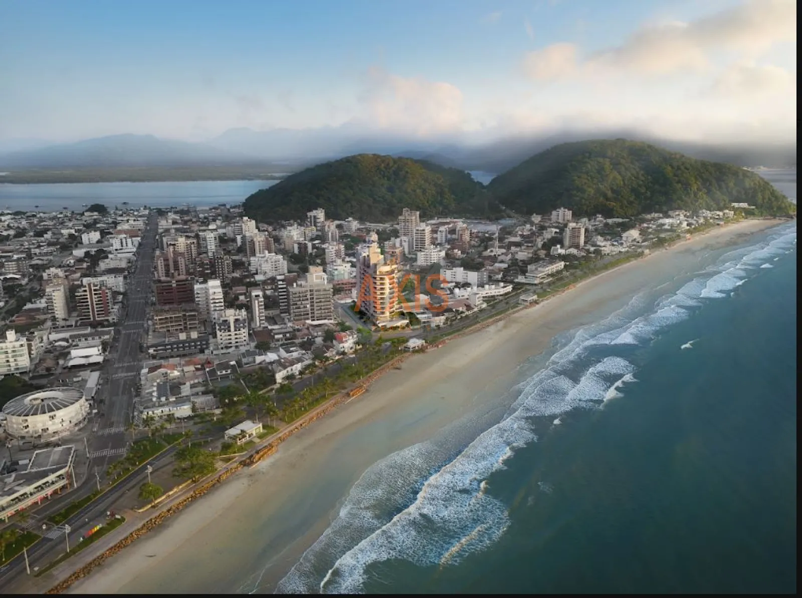 Cobertura de 4 Suítes á Venda no Edifício Amíz | Centro Guaratuba — foto 14