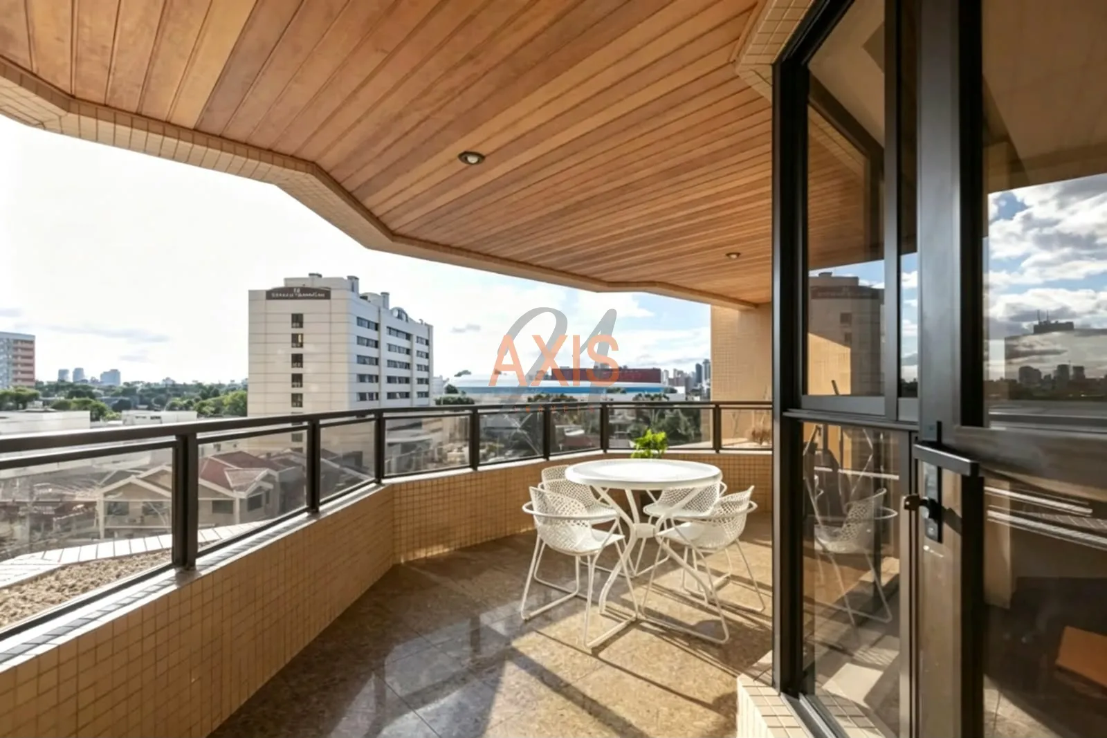 Apartamento de 4 Quartos à Venda no Edifício Rio Danúbio | Batel Curitiba — foto 4