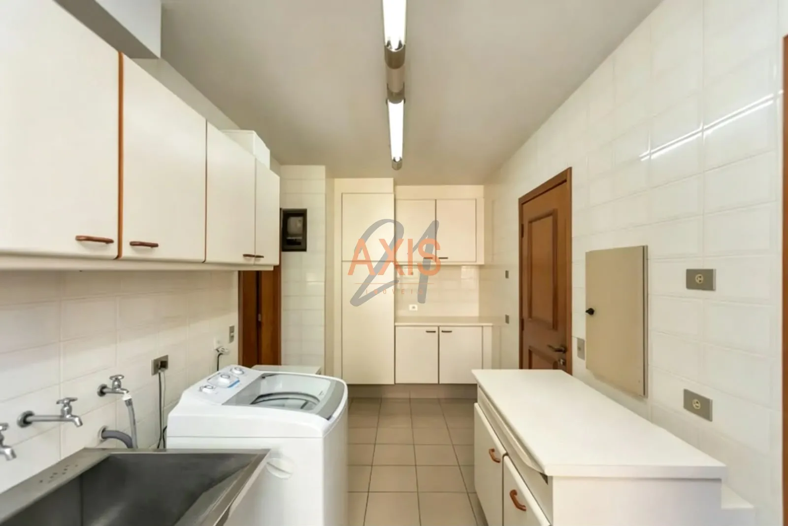 Apartamento de 4 Quartos à Venda no Edifício Rio Danúbio | Batel Curitiba — foto 9