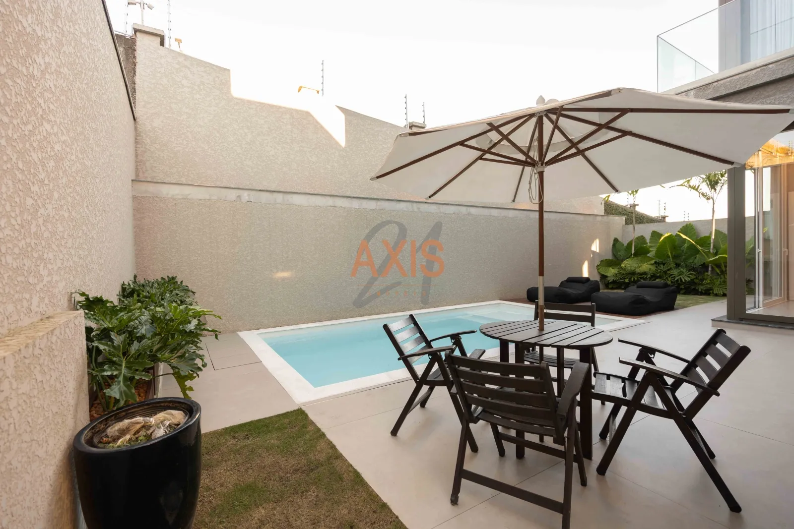 Casa de 4 Suítes á Venda no Condomínio Long Beach | Campo Comprido Curitiba — foto 2