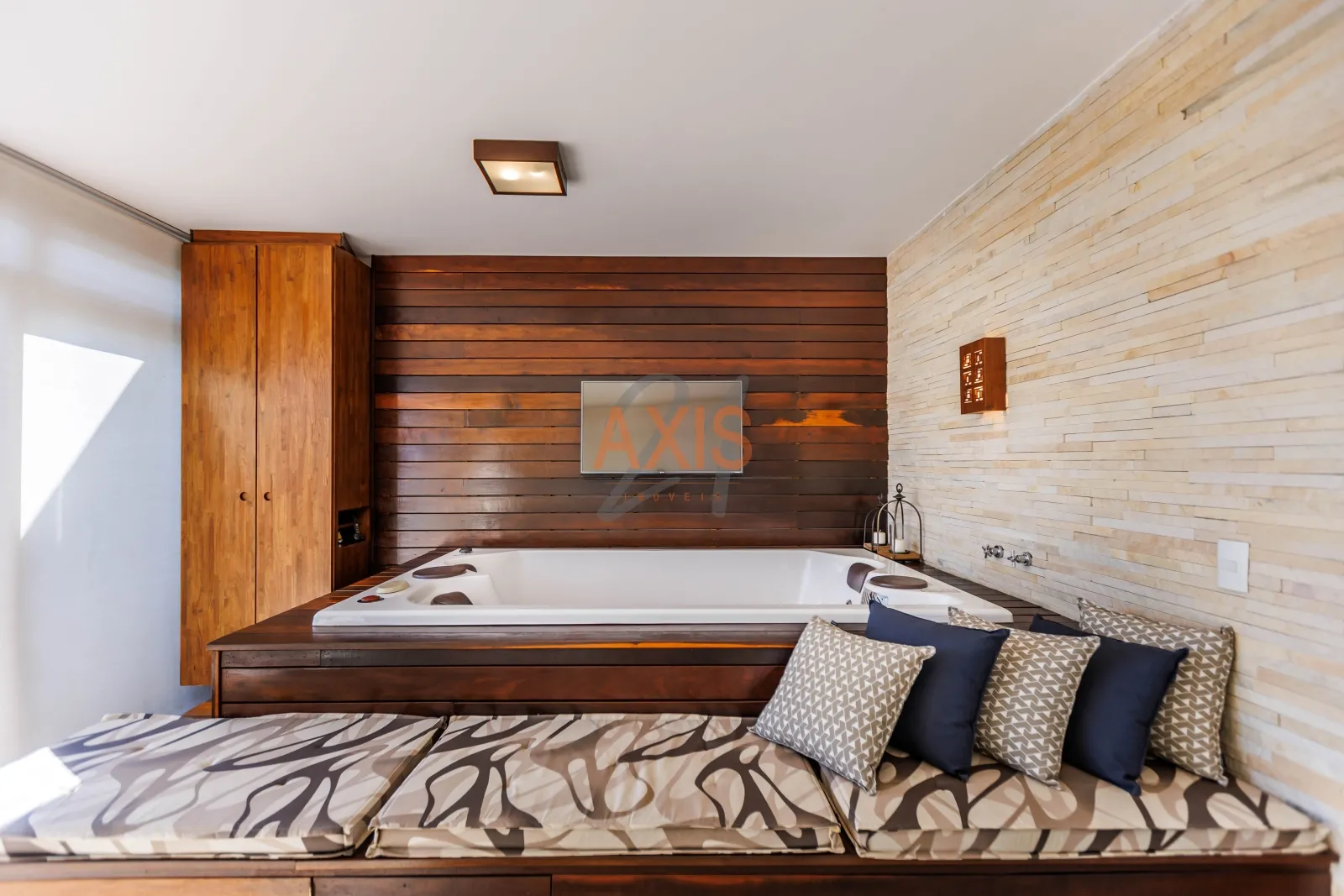 Casa de 4 Quartos à Venda no Condomínio  Boulevar Bacacheri| Tingui Curitiba — foto 31