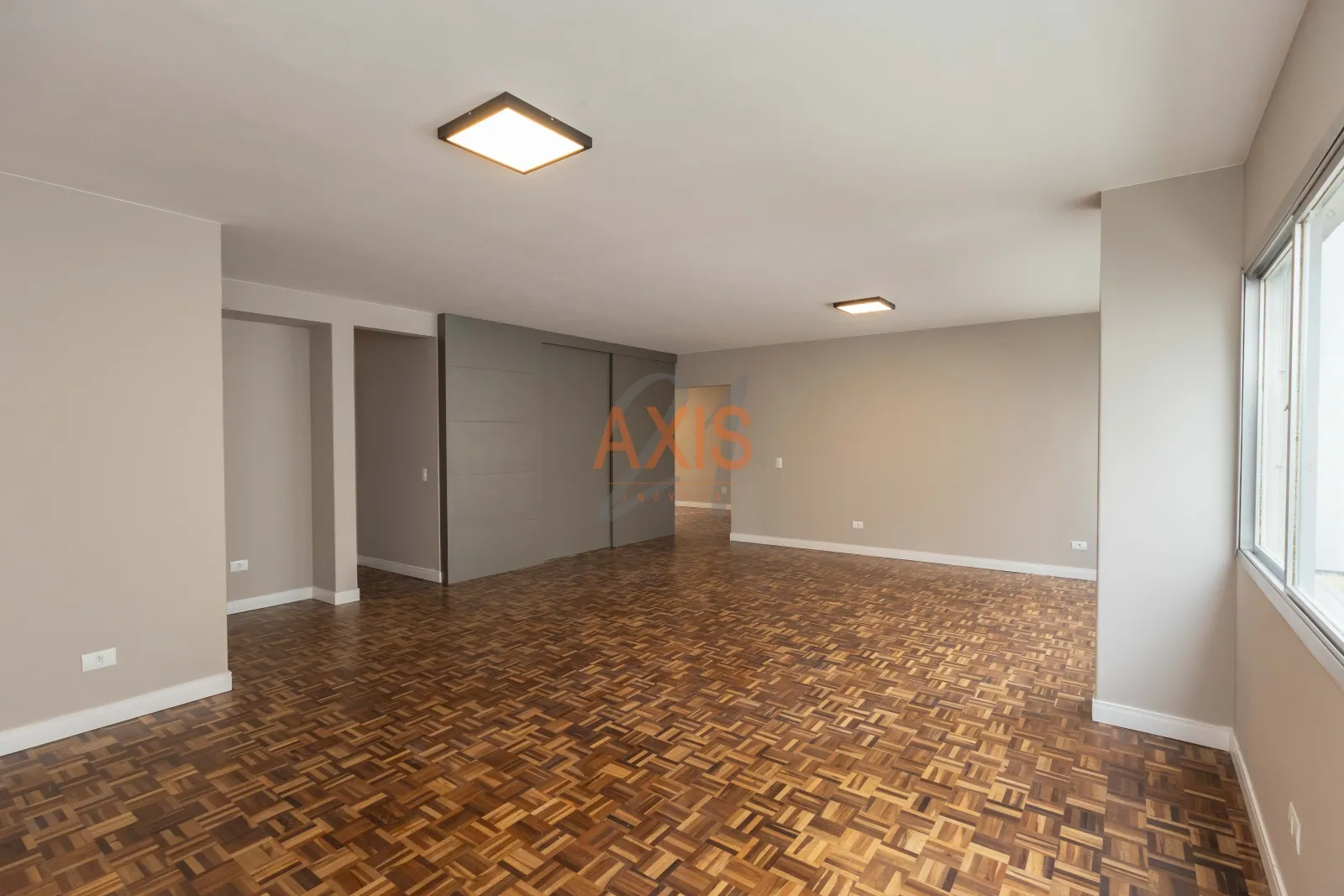 Apartamento de 3 Quartos à Venda no Edifício Fernão Magalhães | Batel Curitiba — foto 2
