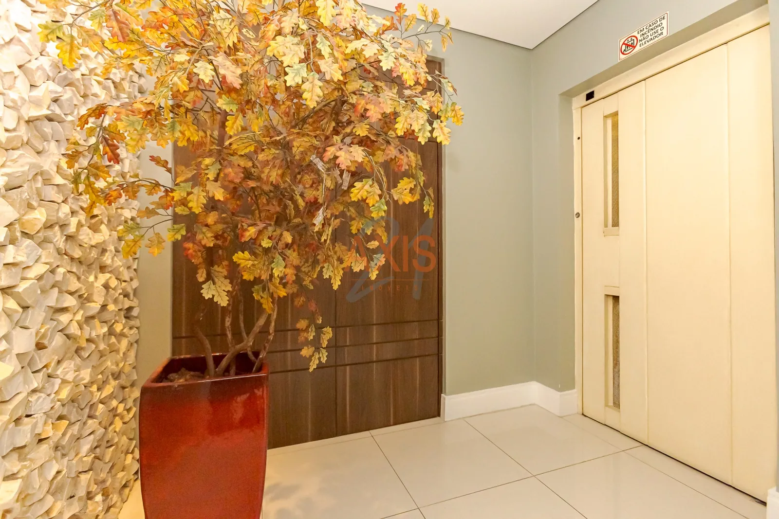 Apartamento de 3 Quartos à Venda no Edificio Lago Acará |  Água Verde Curitiba — foto 31
