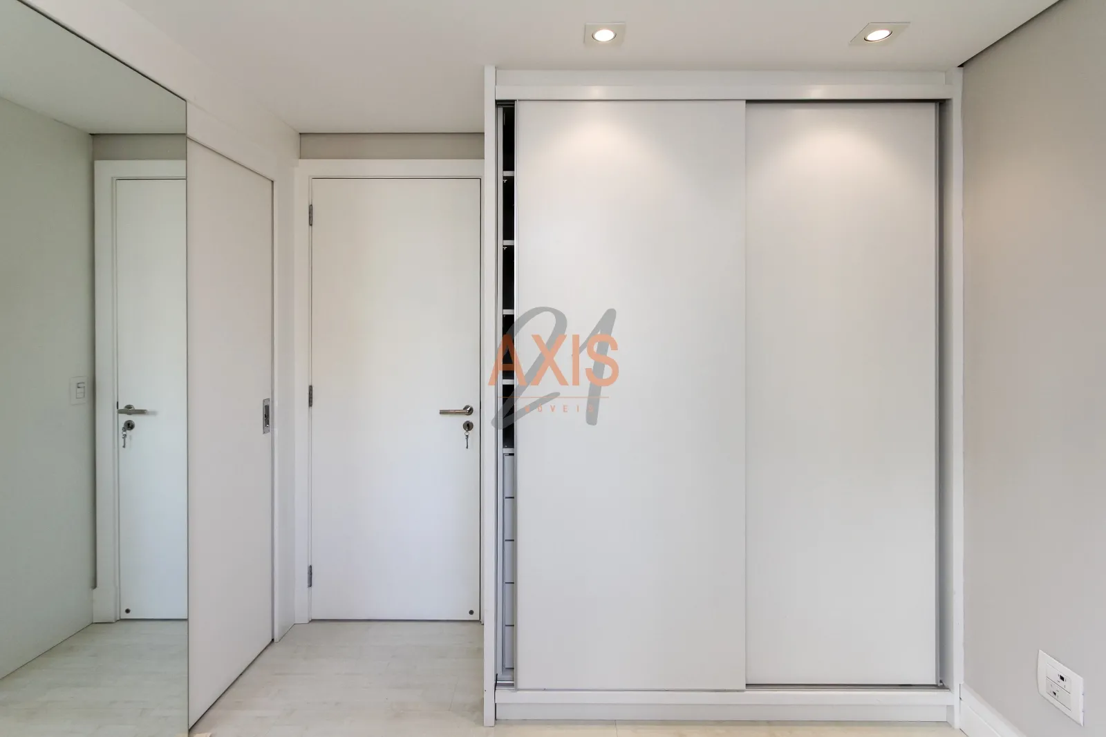Apartamento de 2 Quartos À Venda no Edifício Victory Tower | Água Verde Curitiba — foto 18